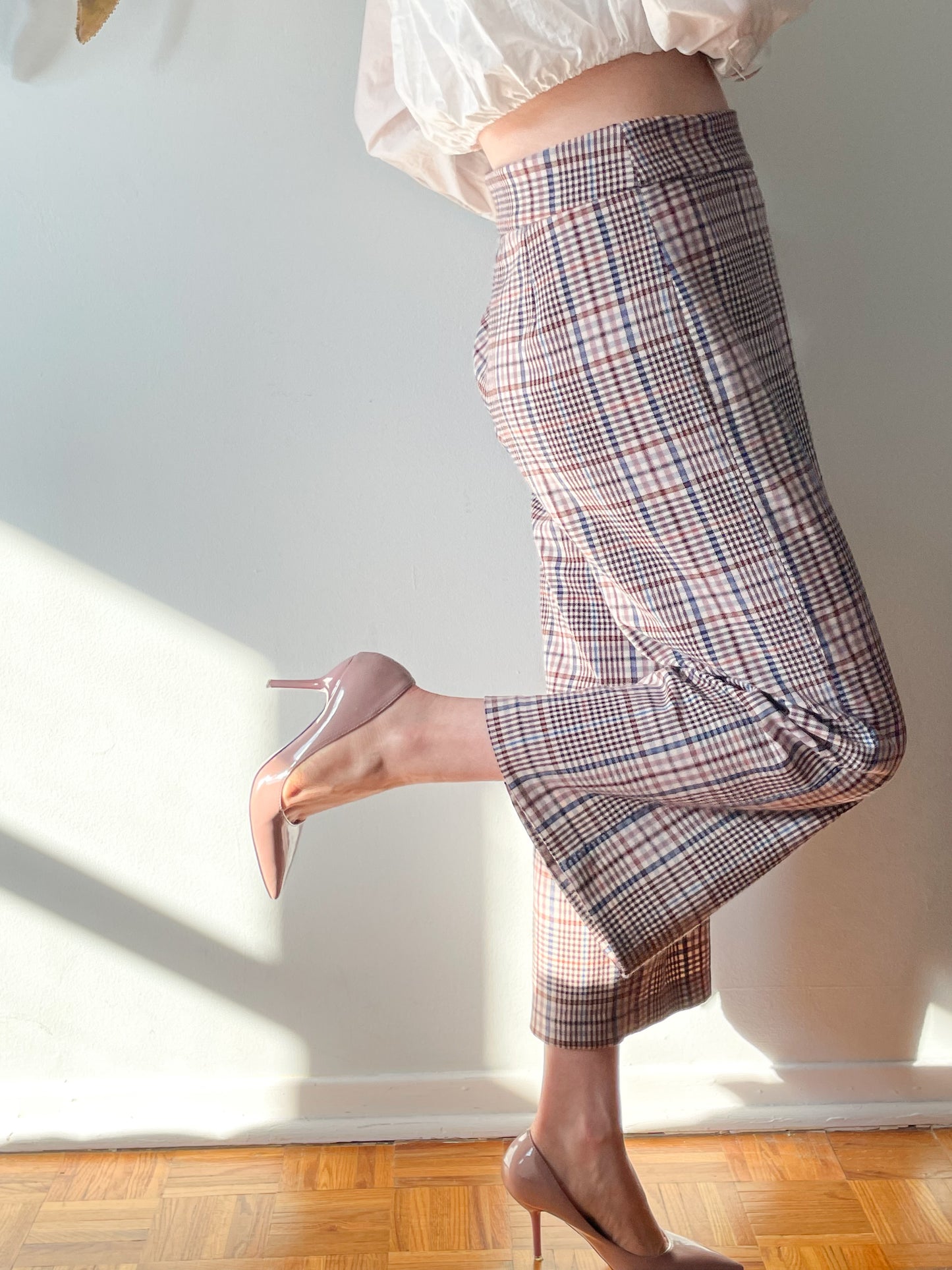 Belle Vere Pink Plaid High Rise Wide Leg Cropped Pant Culottes - Medium