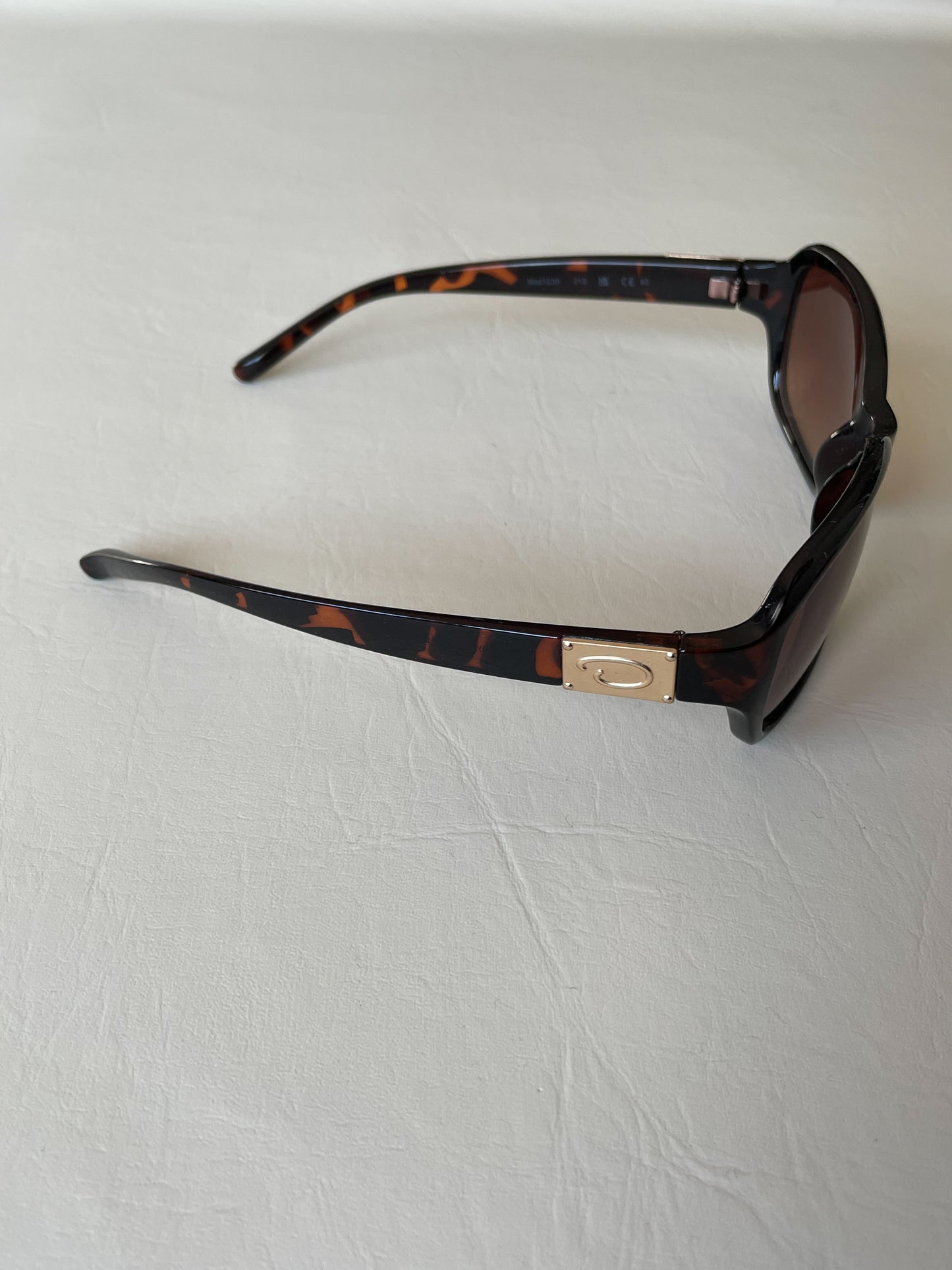 O by Oscar de la Renta Tortoiseshell Sunglasses