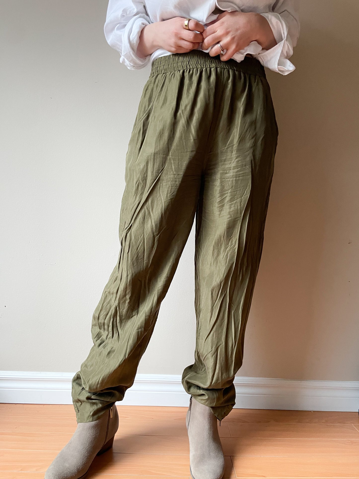 Vintage Olive Green 100% Silk Jogger Pants - Medium