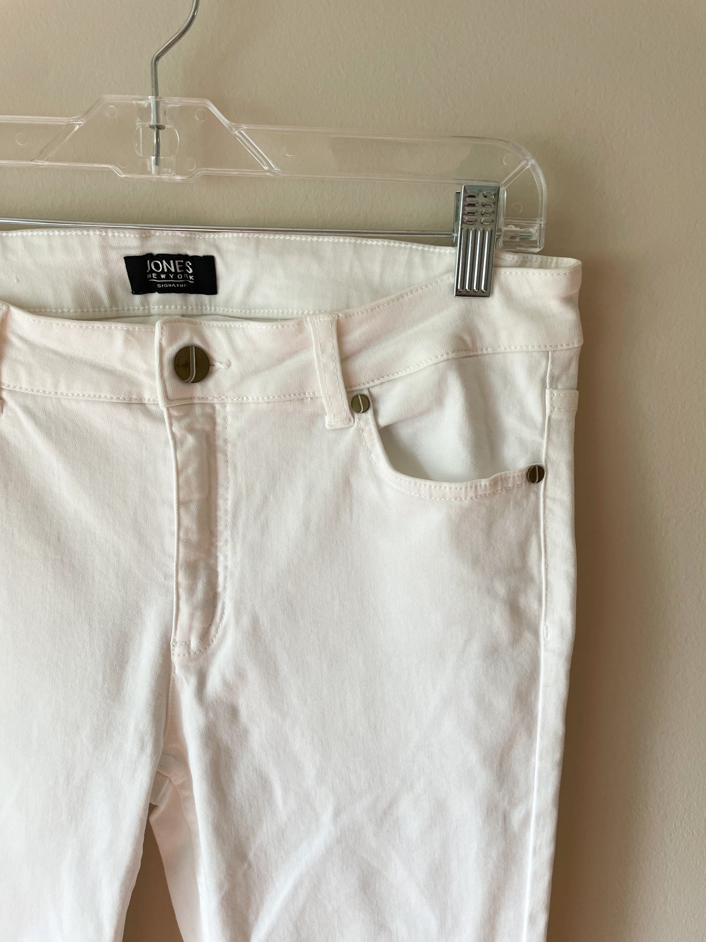 Jones New York White Classis Stretch Cotton Lyocell Skinny Jeans - Size 6