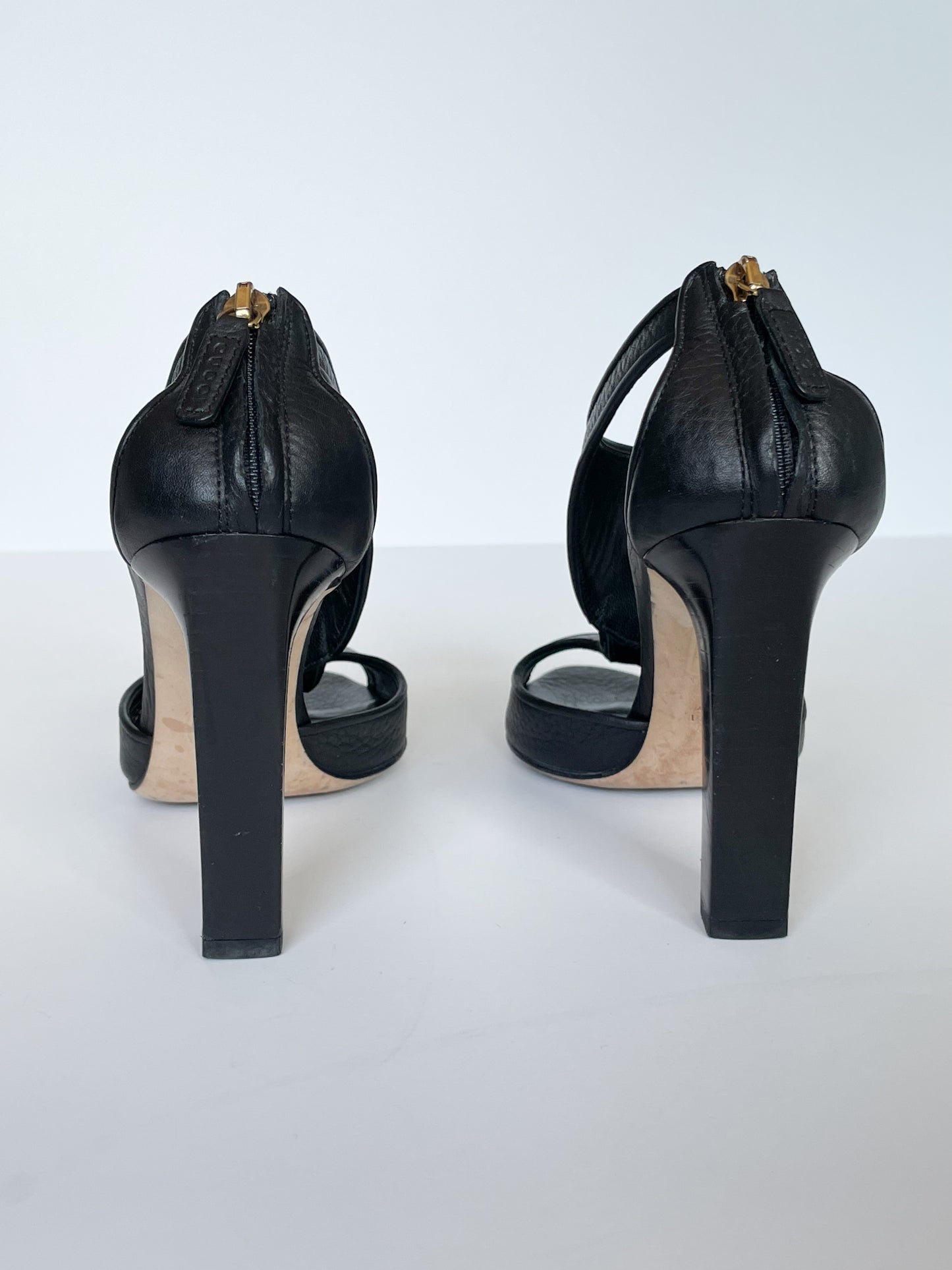 GUCCI Black Genuine Leather Logo Peeptoe 4" Heels - Size 35