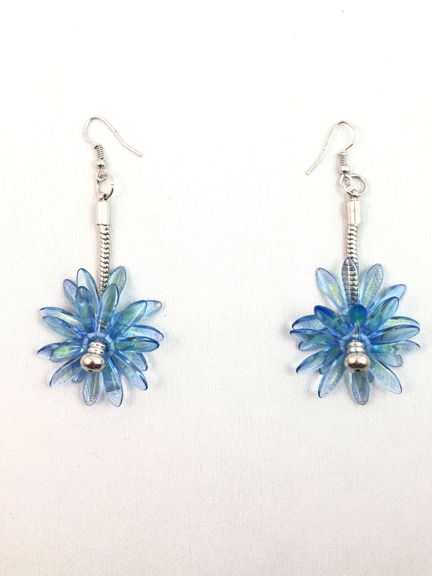 Czech Handmade Blue Cluster Dangle Earrings - Le Prix Fashion & Consulting