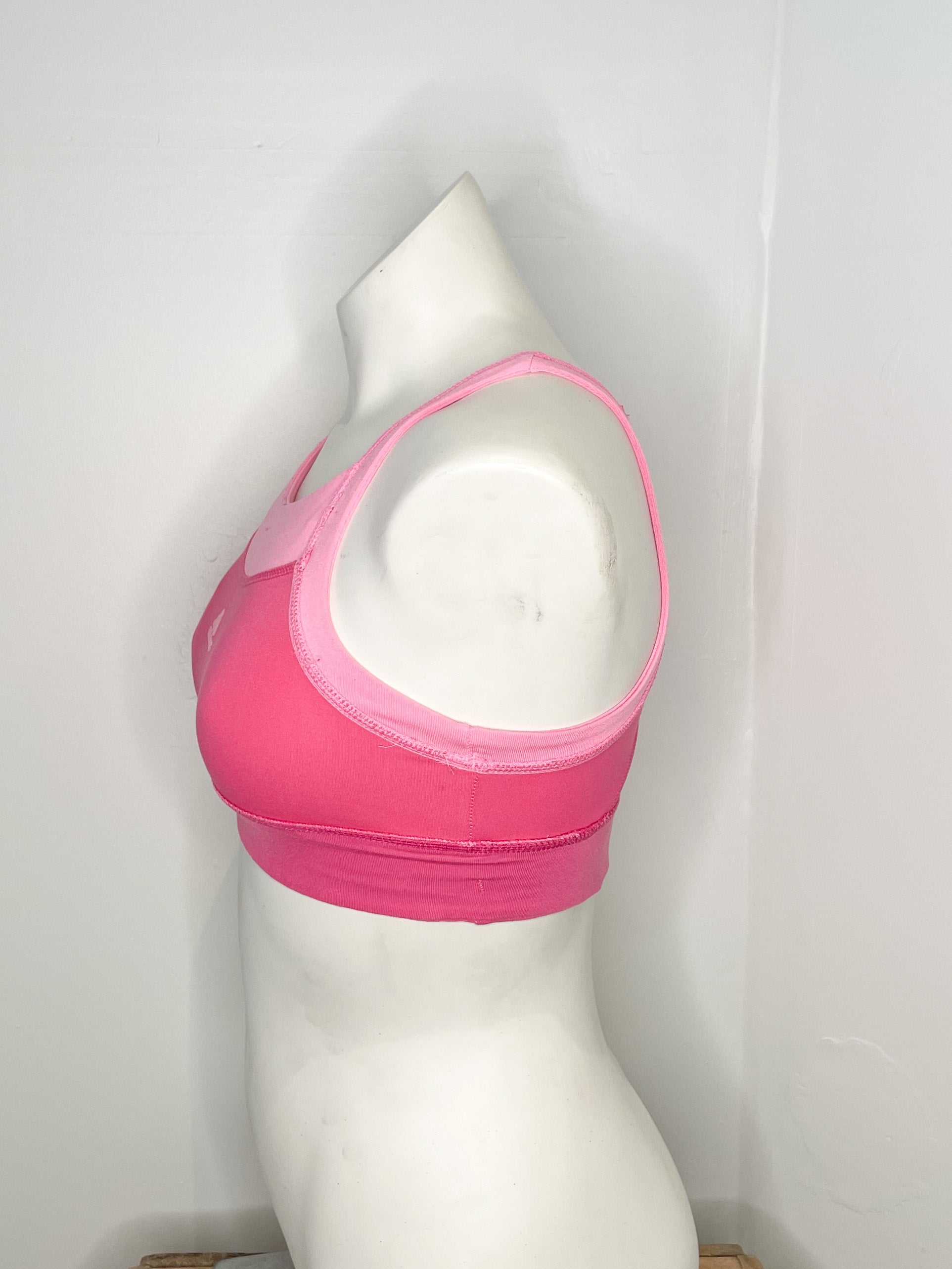 Adidas Pink High Neck Reversible Sports Bra - XS/S – Le Prix Fashion &  Consulting