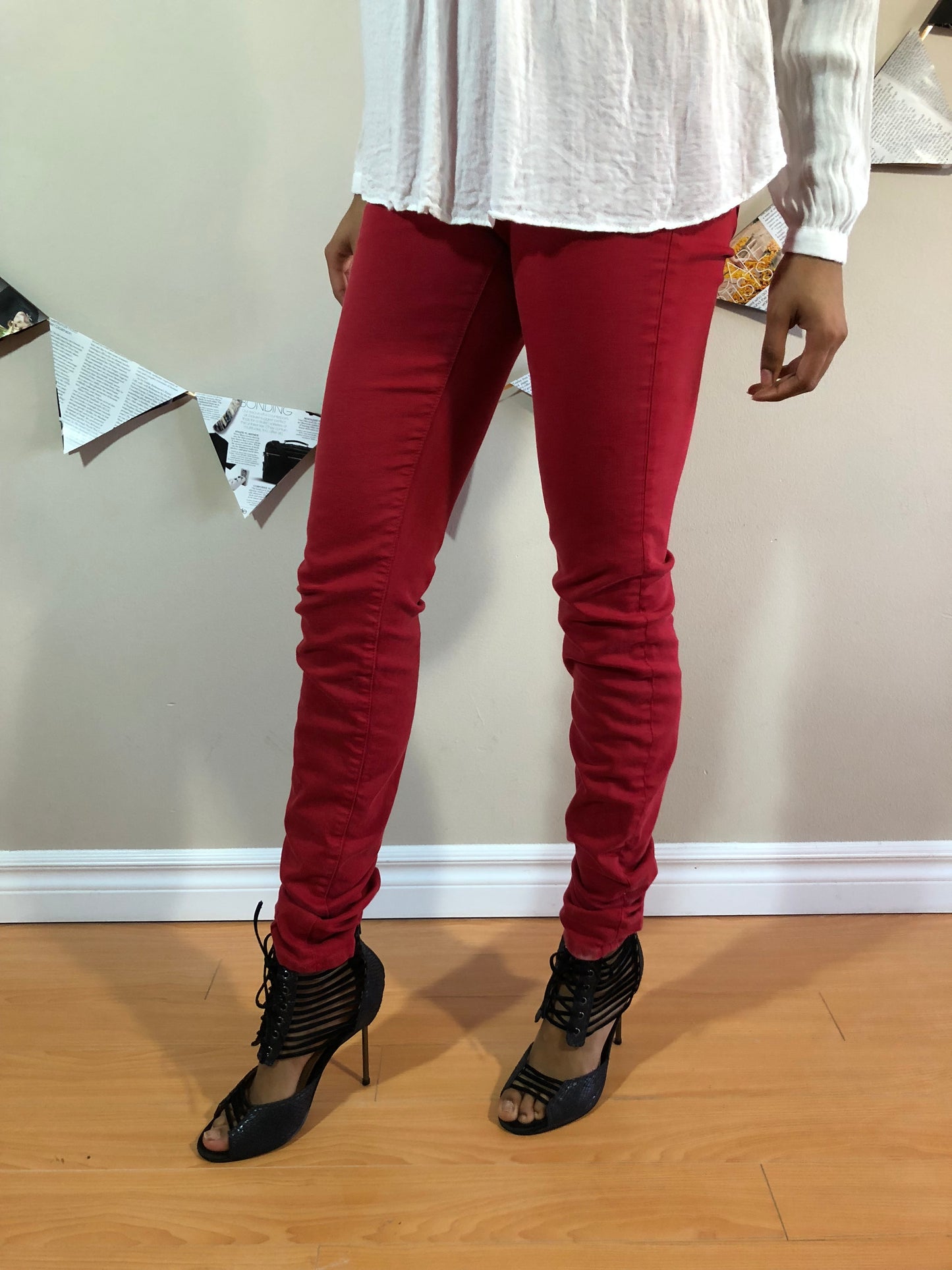 Joe's Jeans Red Mid Rise Skinny Ankle Pants - Le Prix Fashion & Consulting