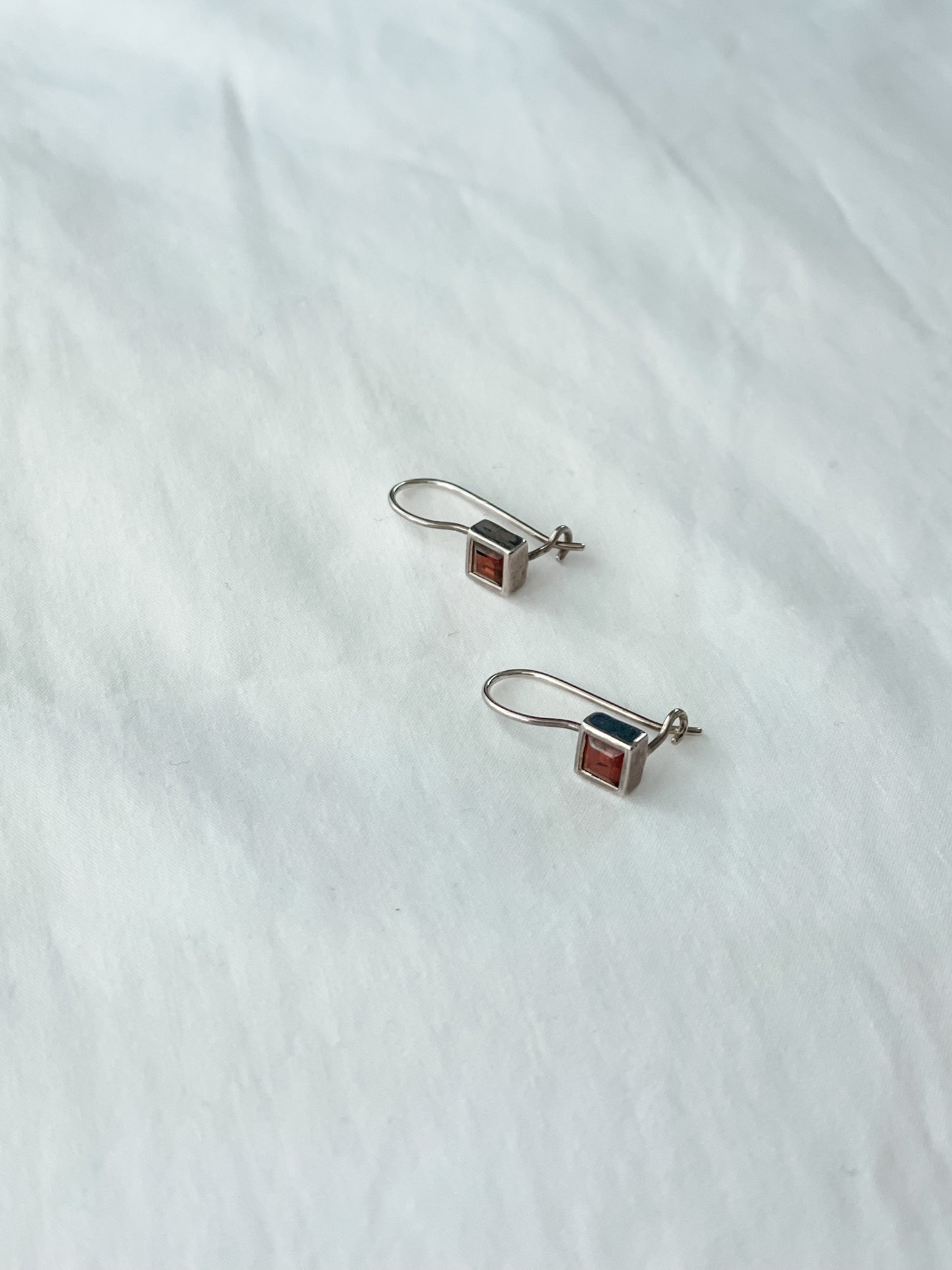 .925 Sterling Silver Garnet Delicate Dangle Hook Earrings