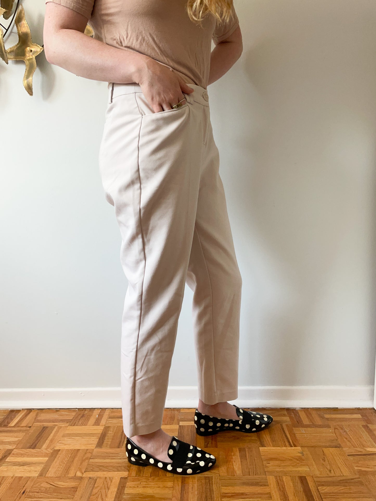 Hilary Radley Light Beige Cropped Pants - Size 10