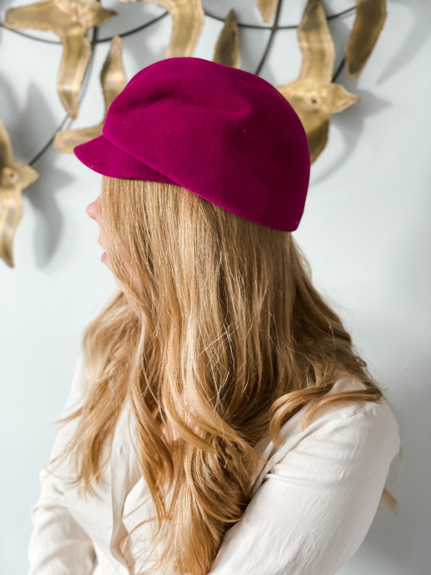 Vintage Simpsons Magenta Velour Twiggy Mod Hat - Small