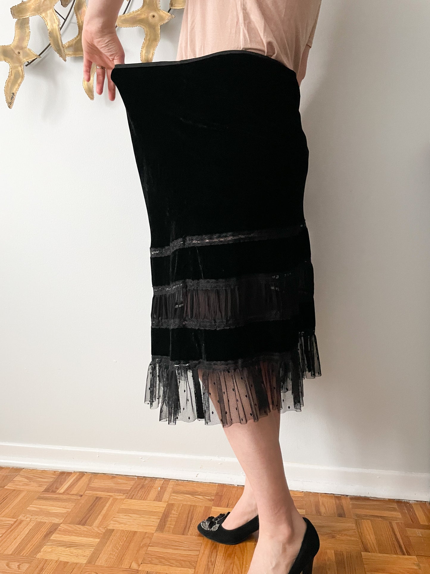 Polo Ralph Lauren Black Velvet & Lace Silk Blend Trim Mid Length Skirt - Medium