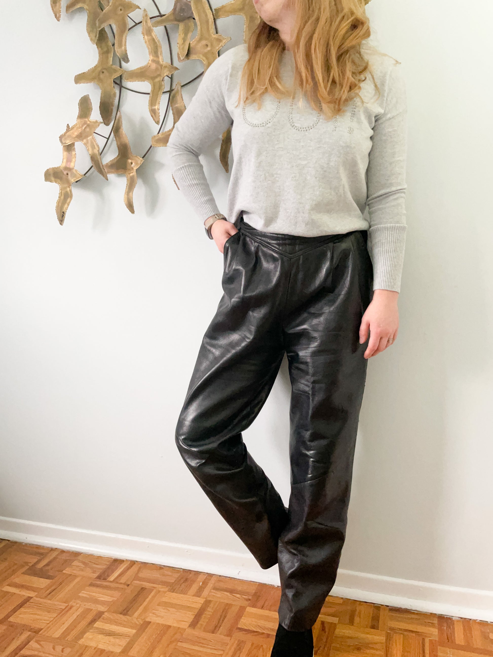 Danier Vintage Genuine Leather High Rise Wide Leg Leather Pants - S/M – Le  Prix Fashion & Consulting