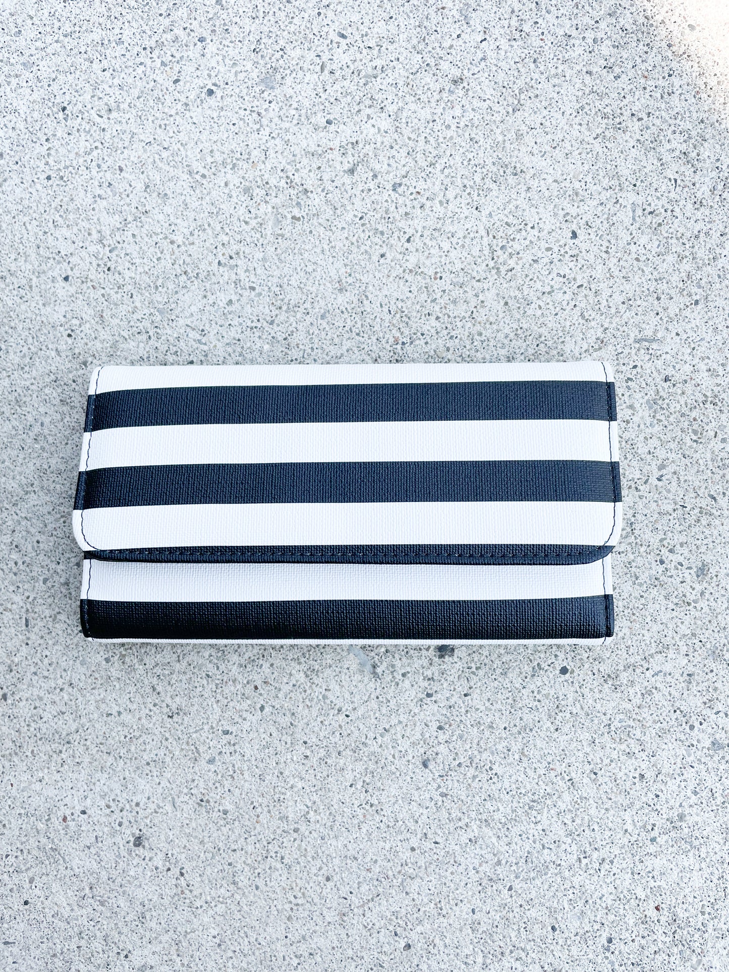 Kut From the Kloth Black White Stripe Wallet NWT