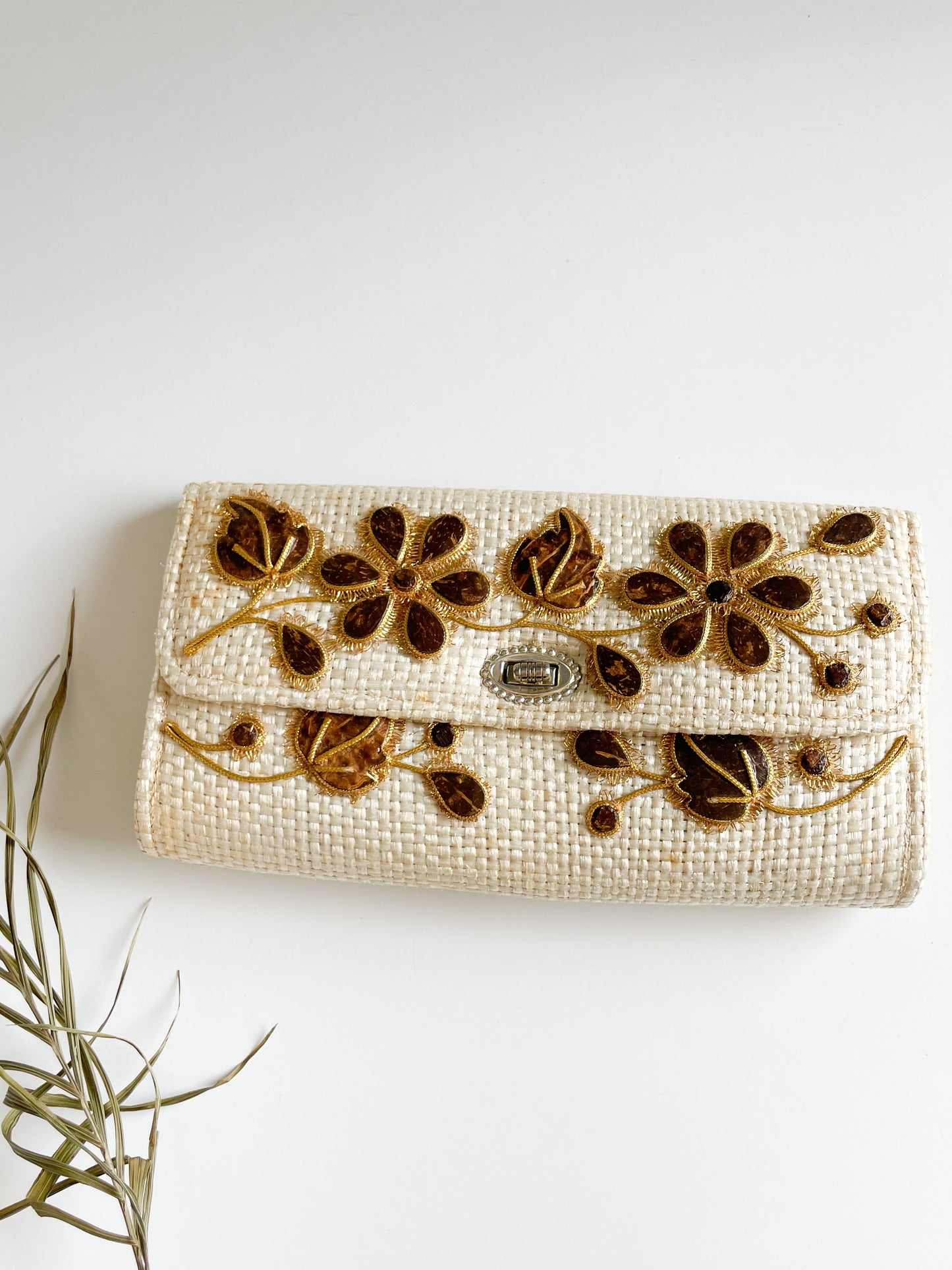 Vintage Bags By Patricia Cream Woven Gold Floral Textured Clutch Purse