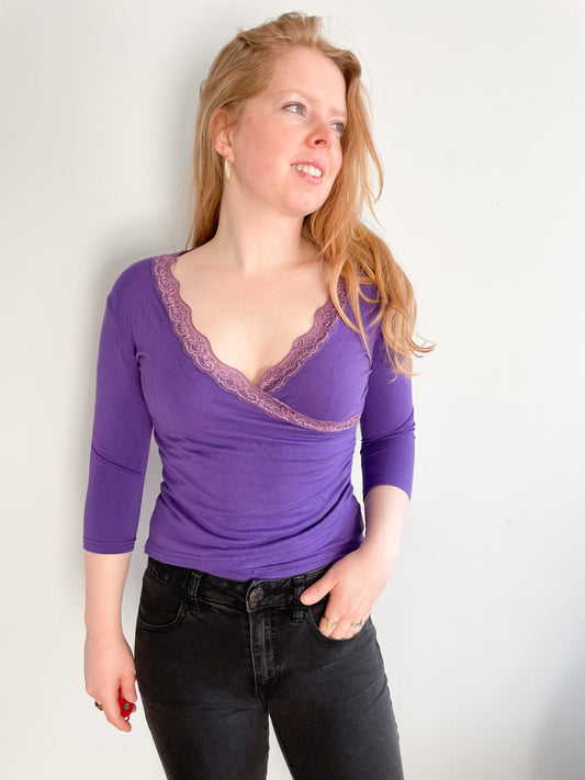 Purple Lace Wrap Style Cropped 3/4 Sleeve Top - S/M