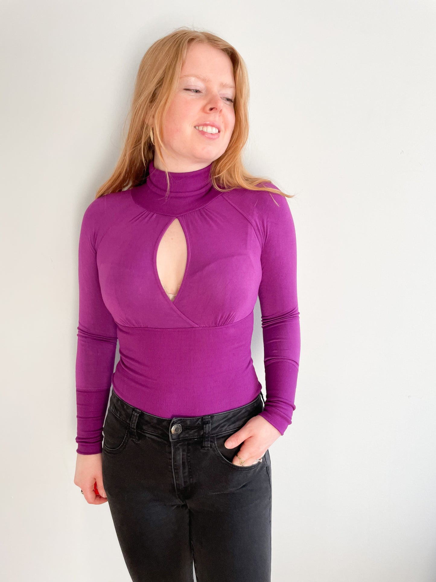 Marciano Purple Fitted Neckline Cutout Turtleneck Top - XS