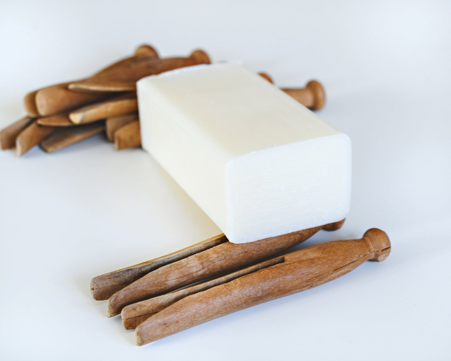 The Soap Works Old-Fashioned Stain Remover Laundry Bar