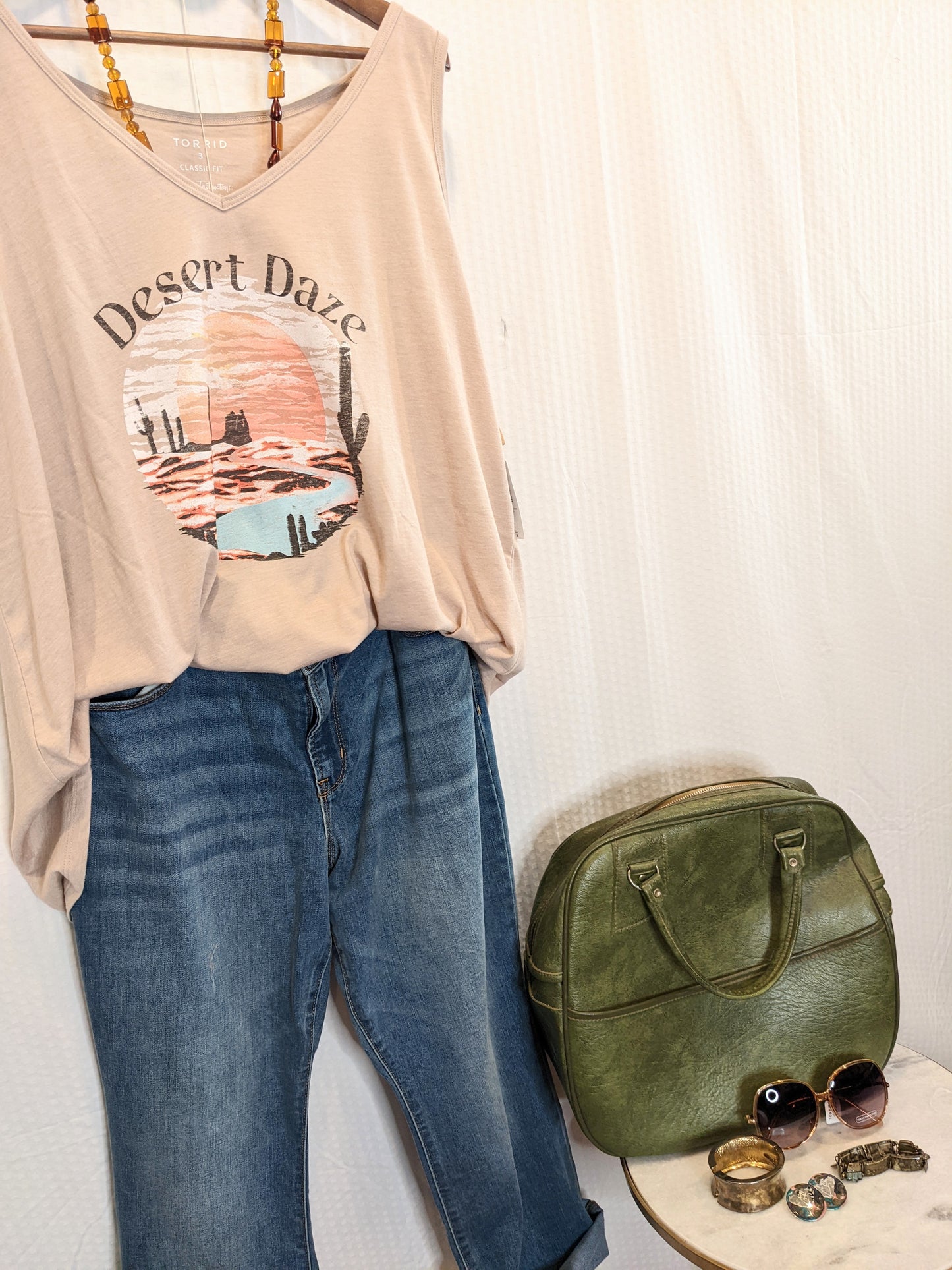 Torrid Girlfriend Desert Daze Graphic Tank Top NWT - Size 3XL