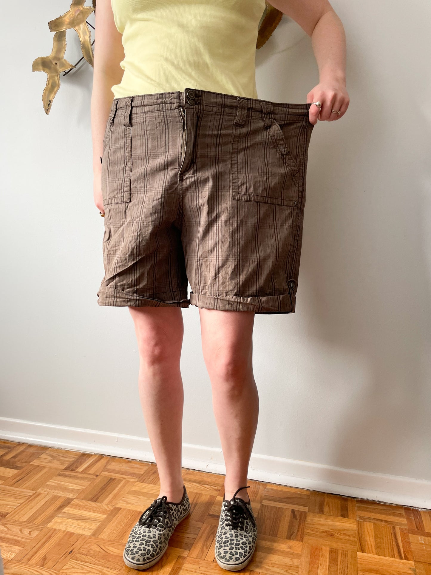 Denver Hayes Vintage Contemporary Fit Cotton Stretch Cargo Shorts - Size 18