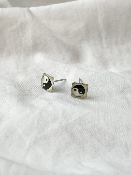 90's Black White Yin-Yang Symbol Stud Earrings
