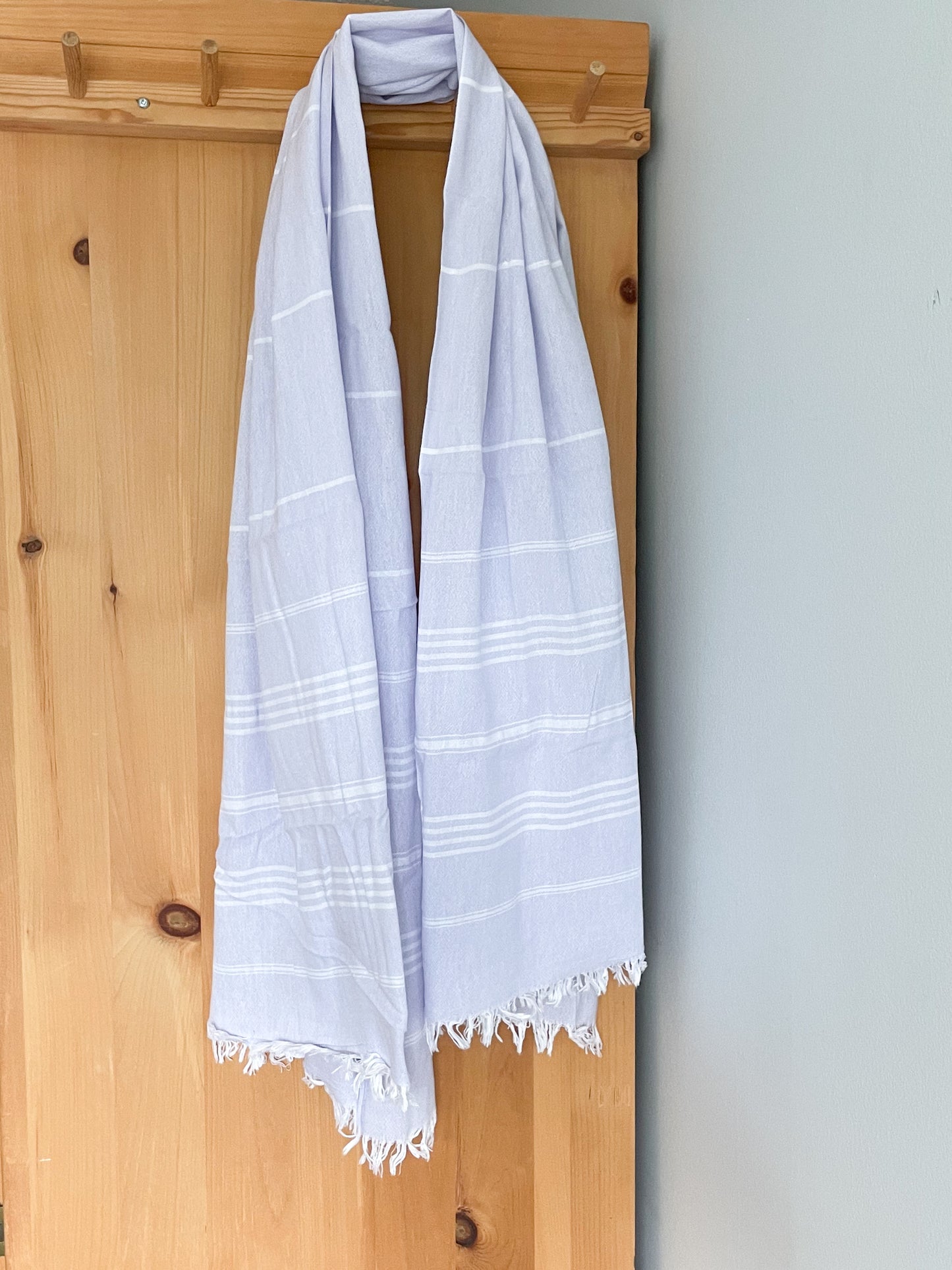 Turkish Towel / Throw Blanket Shawl Pestemal - Lilac Stripe