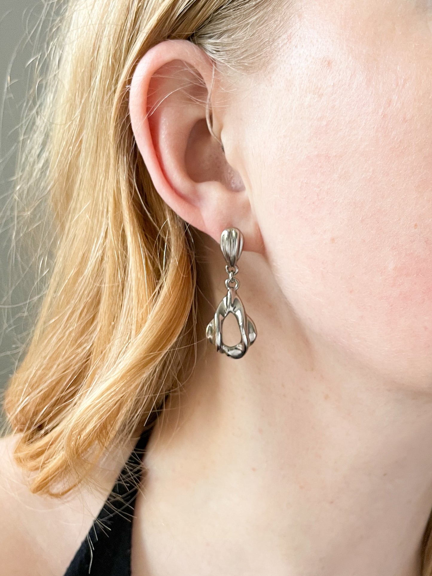 Silver Waved Cutout Dangle Earrings