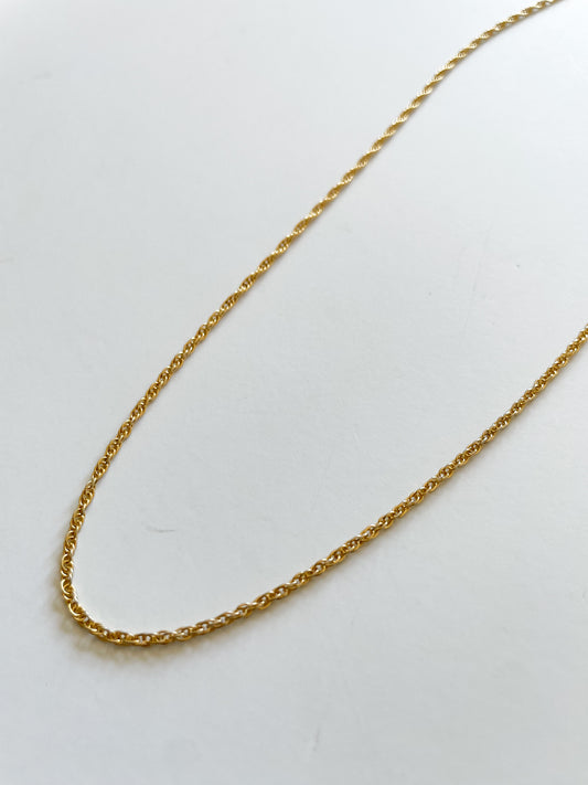 Twist Delicate Gold Chain Necklace