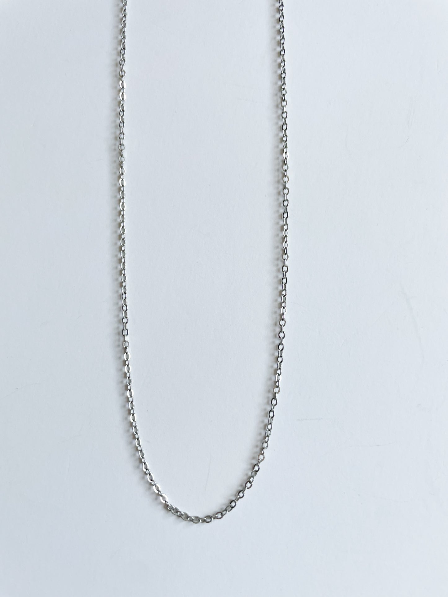 Delicate Silver Chain Link Sparkly Necklace