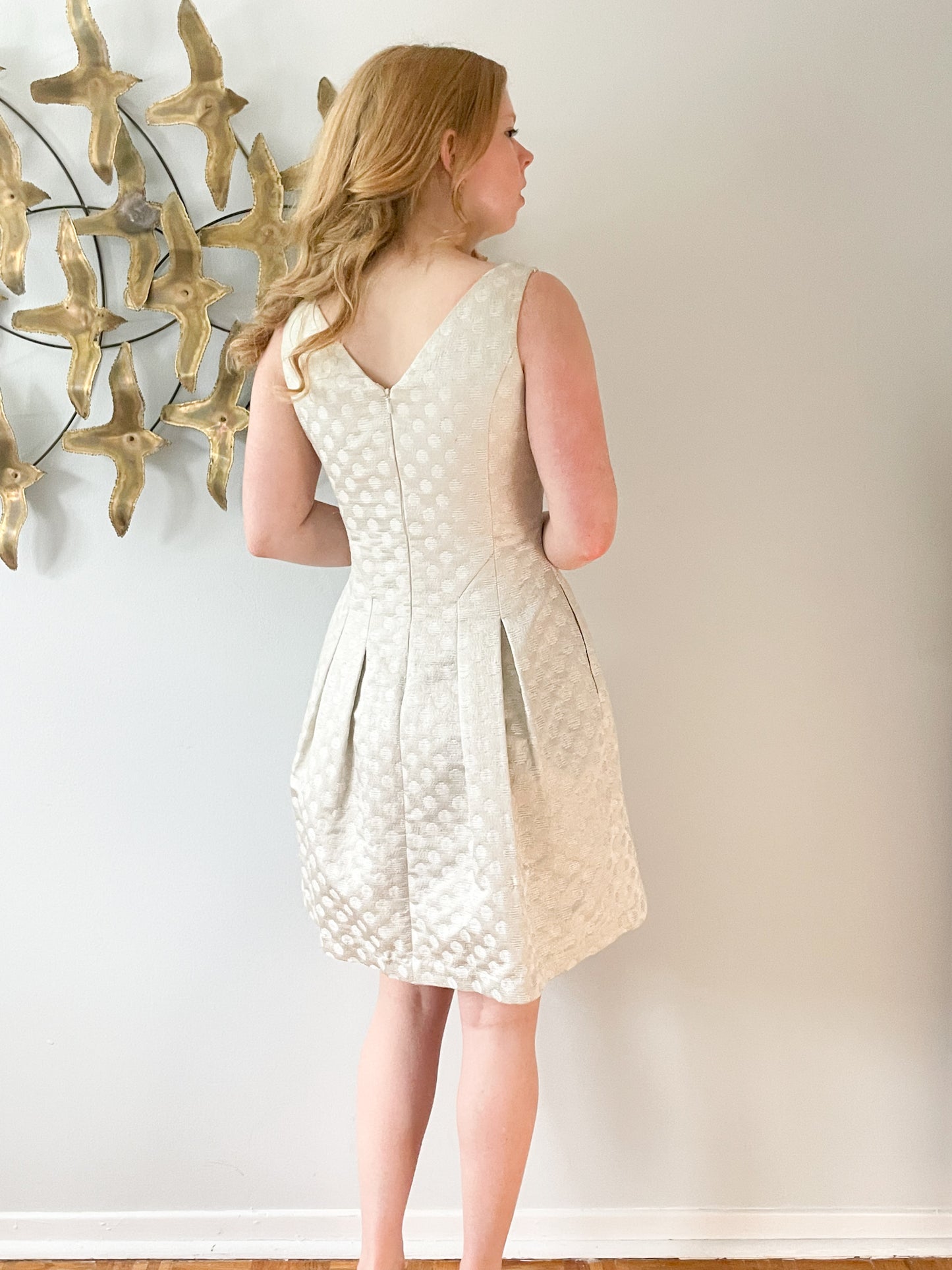 LAUREN Ralph Lauren Cream Metallic Polkadot V-Neck Fit Flare Cocktail Dress - Size 4