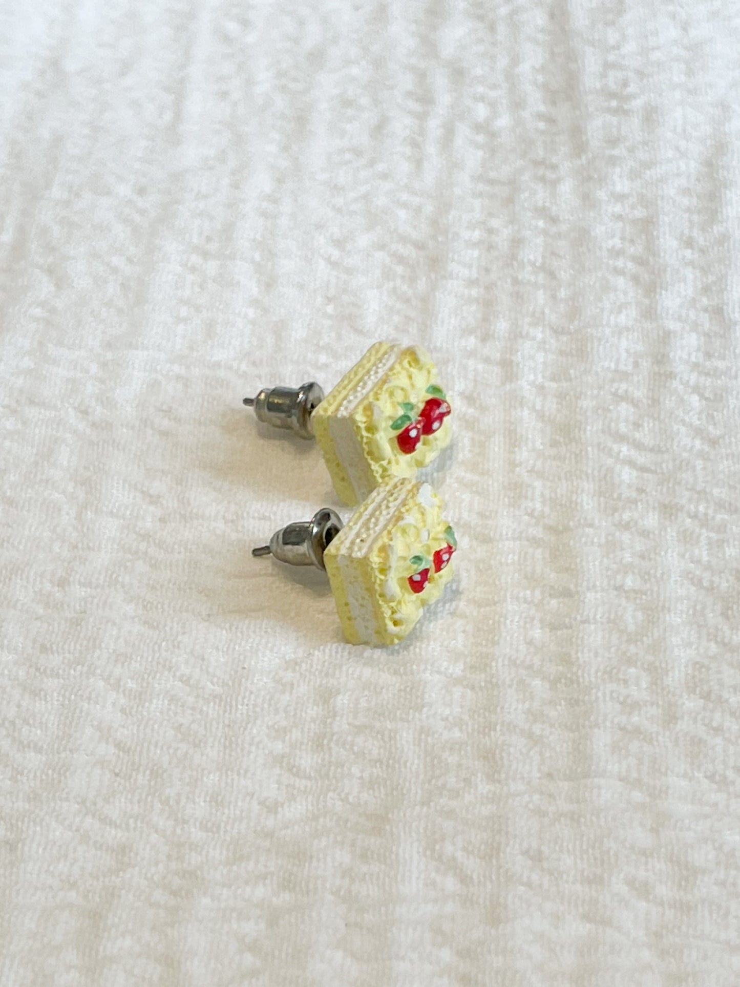 Cream Strawberry Cheesecake Stud Earrings