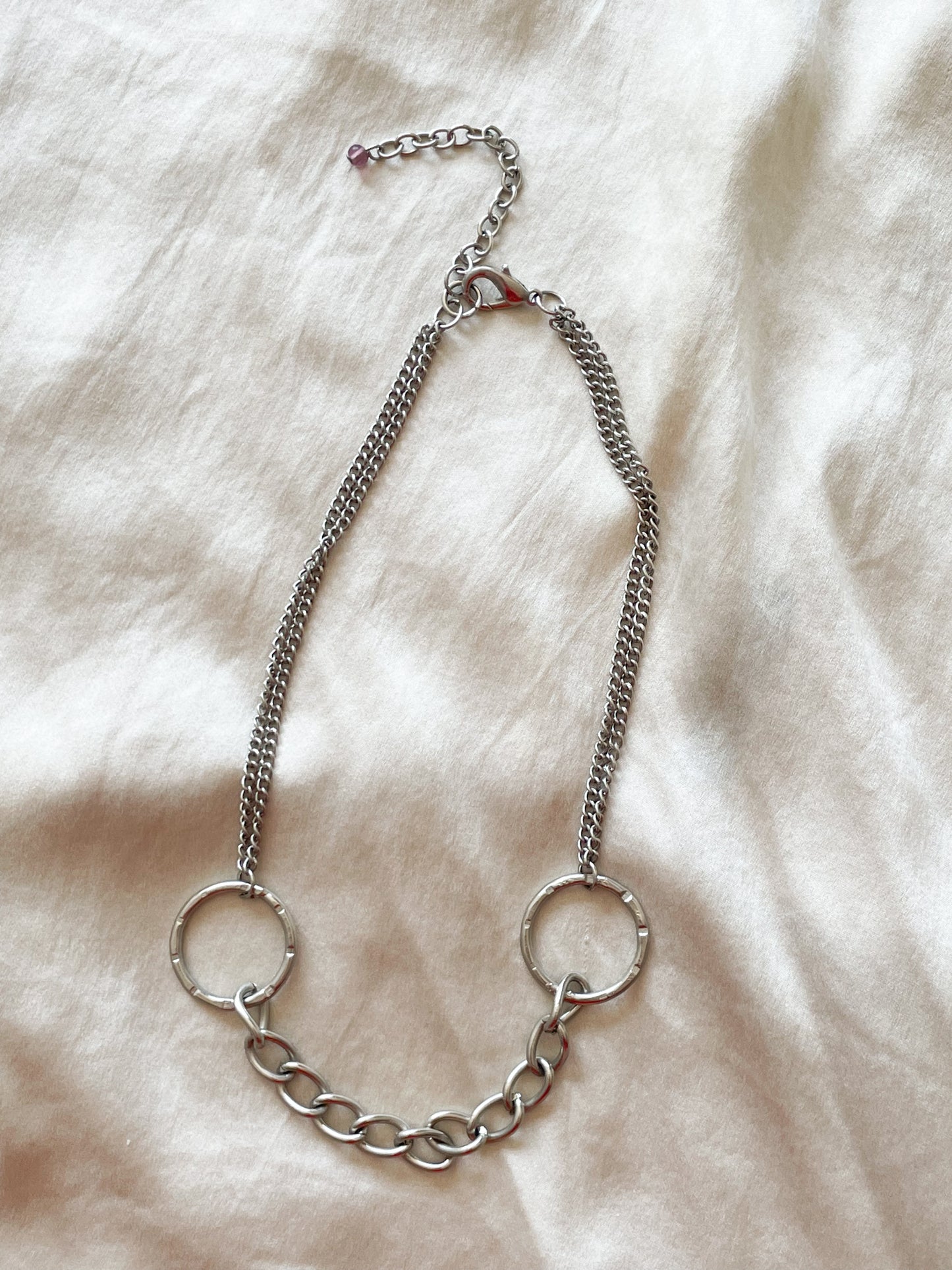 Silver Chain Loop Necklace