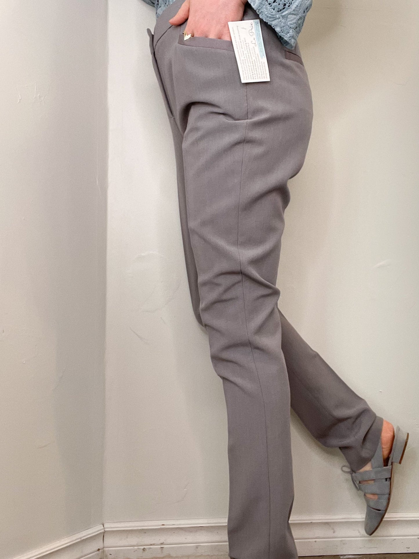 Kenneth Cole Reaction Grey Slim Straight High Rise Trouser Pants - Size 8