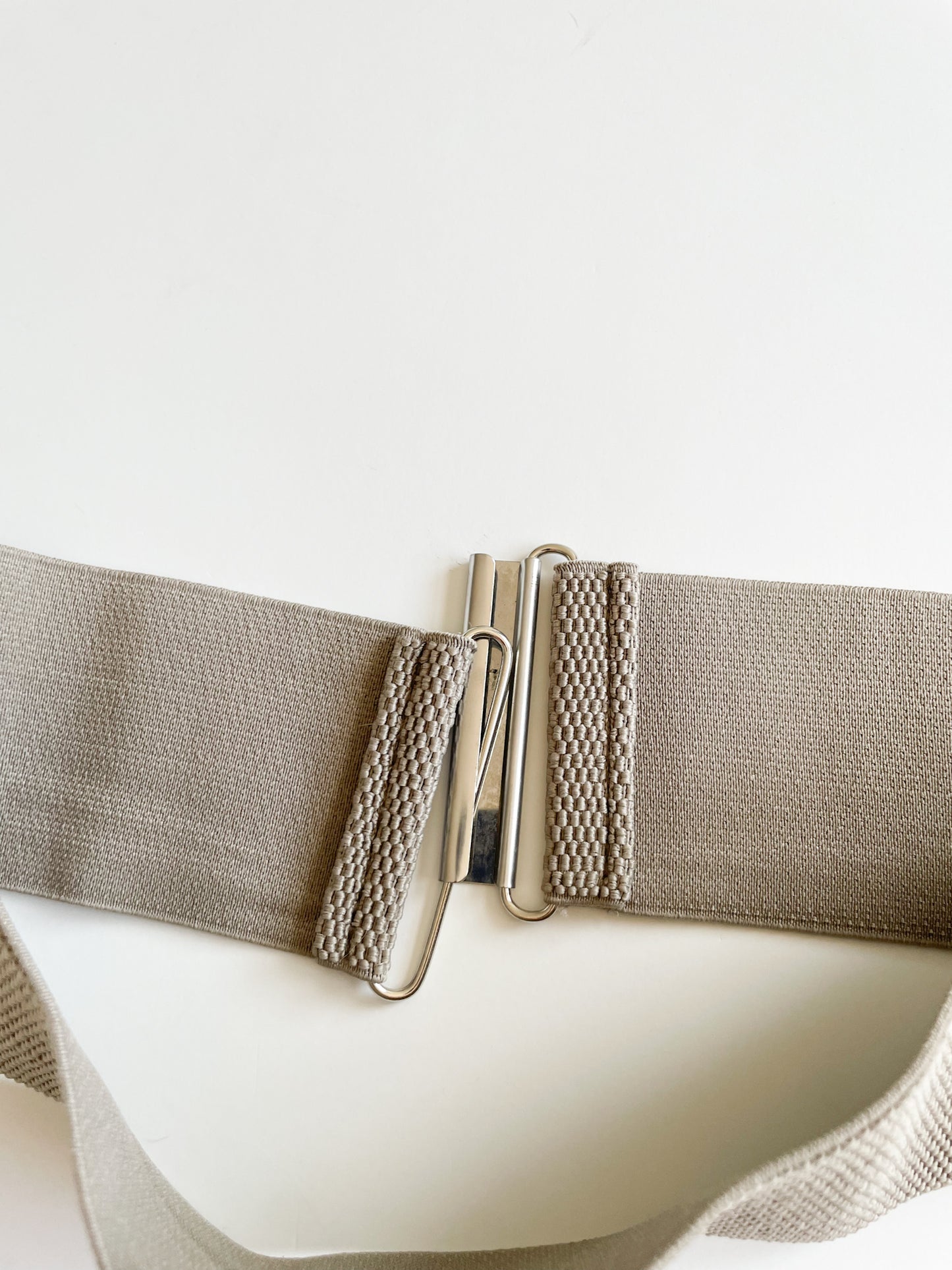 Grey Taupe Stretch Elastic Waist Belt - L/XL (34-52" waist)