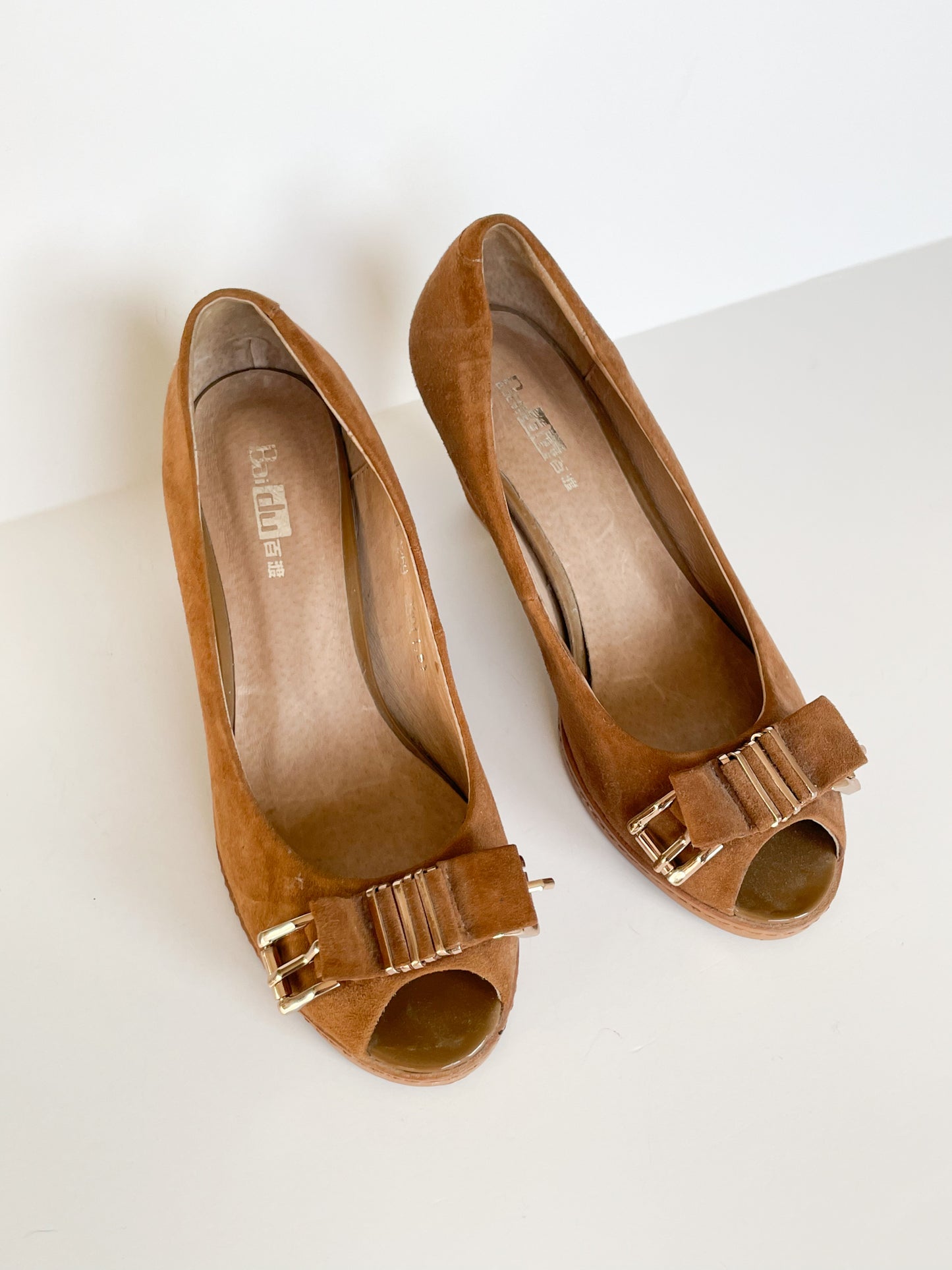 Baidu Tan Suede Leather Bow Peep Toe Heels - Size 6