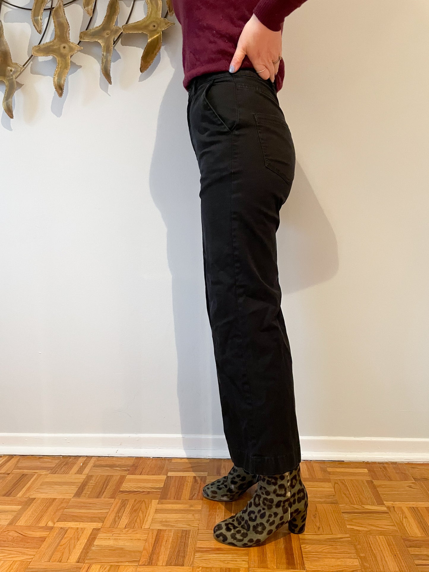 Kotn Black High Rise Straight Leg Cropped Trouser Pant - Size 0