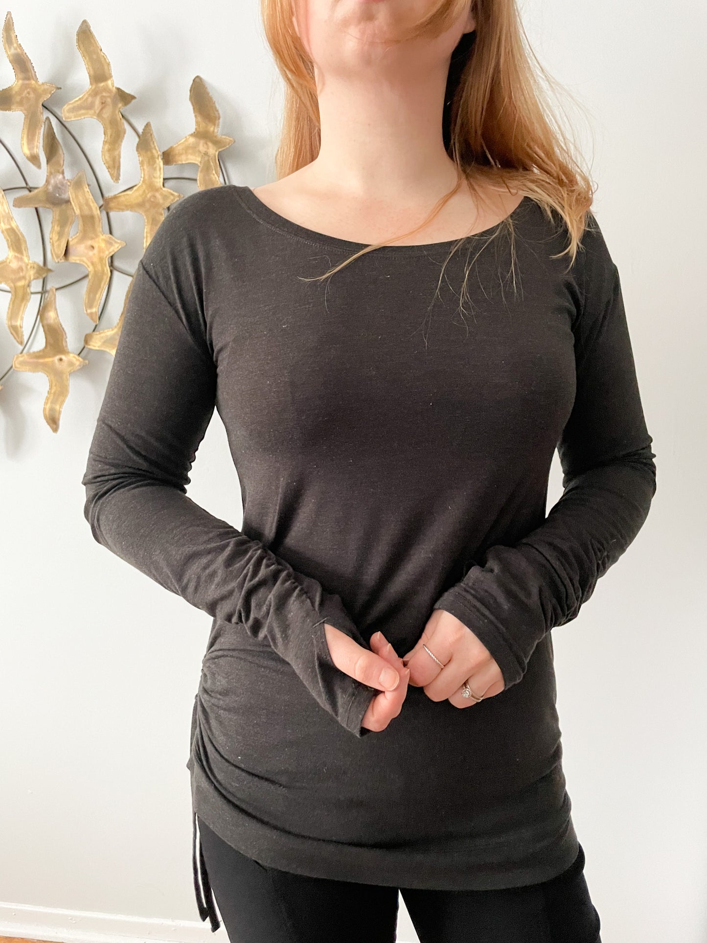 Alphalete Ruched Long Sleeve Top – Charcoal Grey (Size S/M)