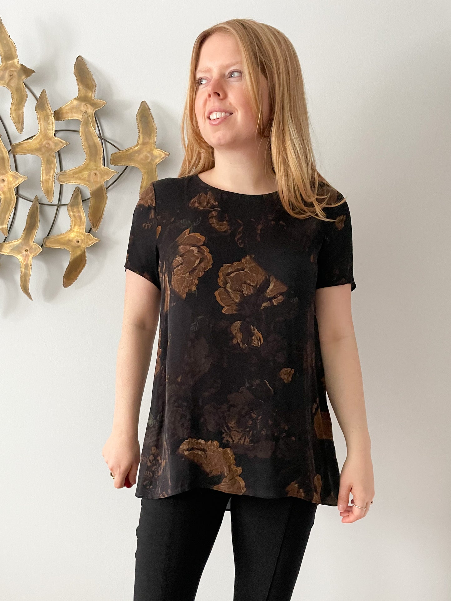 Wilfred 100% Silk Dark Floral Tunic Top - Small