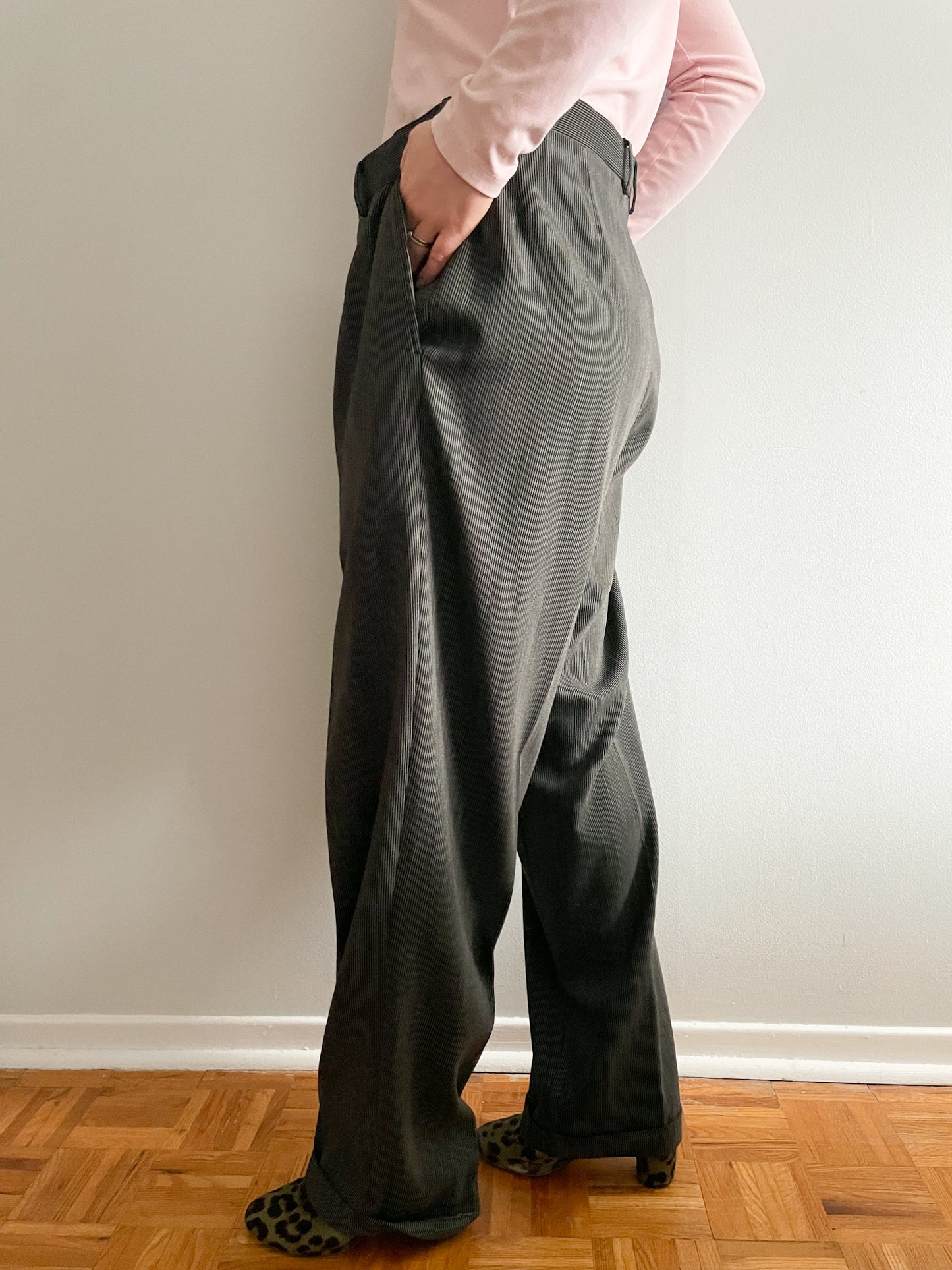 Gian Marco Venturi Grey Pinstripe High Rise Wool Wide Leg Trouser Pants - Large