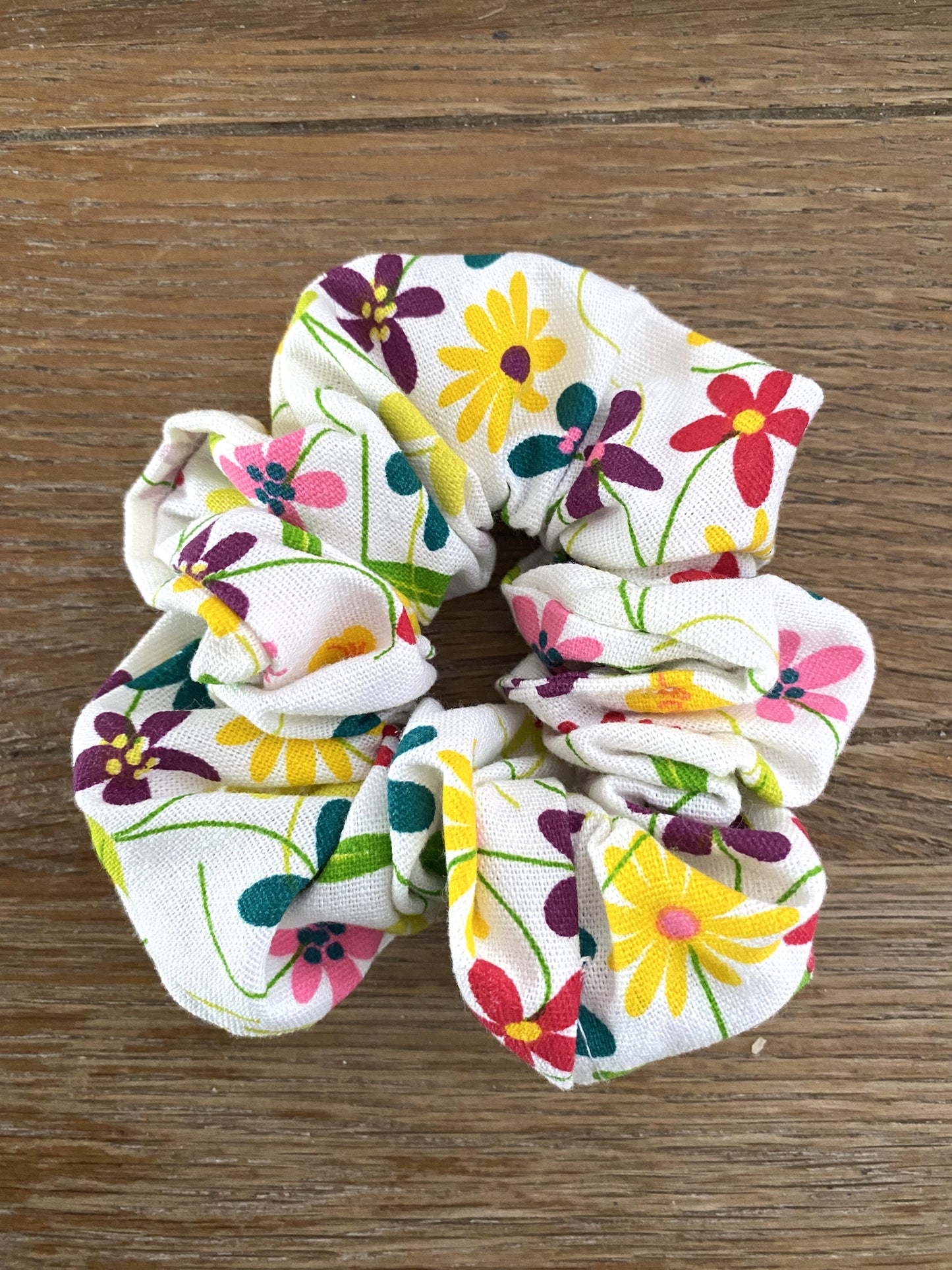 Upcycled Scrunchie Bright Daisies on White