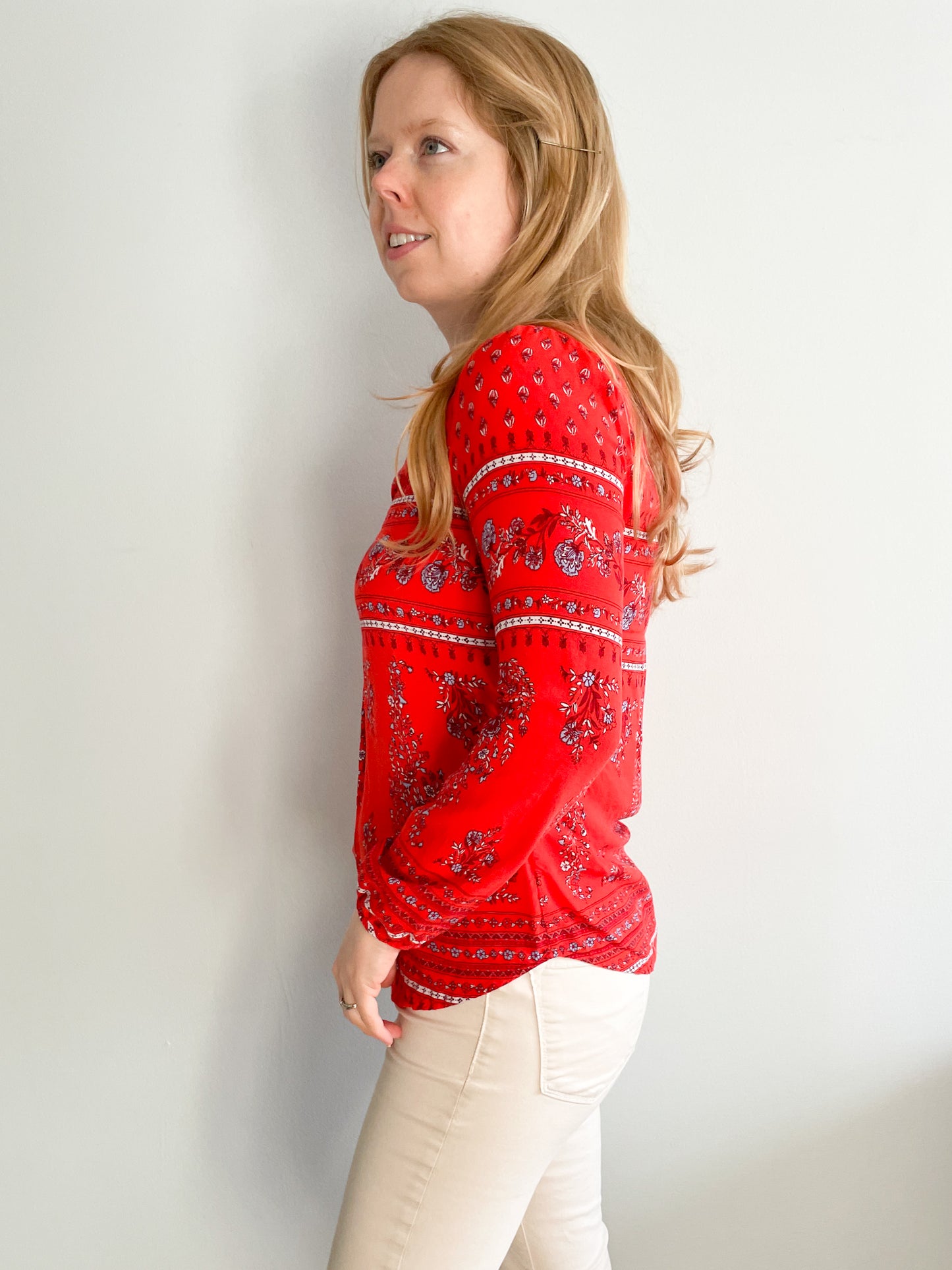 Red Floral V-Neck Blouse Top - Small