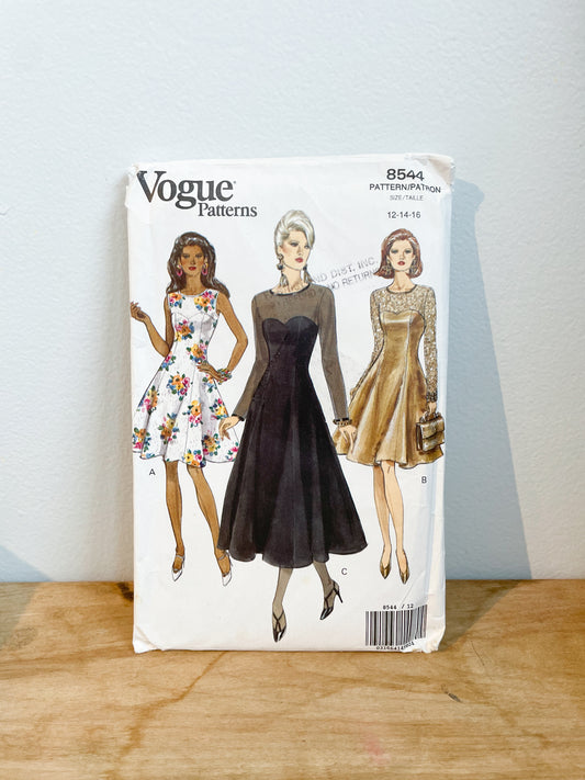 Vintage Vogue Pattern 8544 Sweetheart Fit and Flare Dress Pattern - S/M