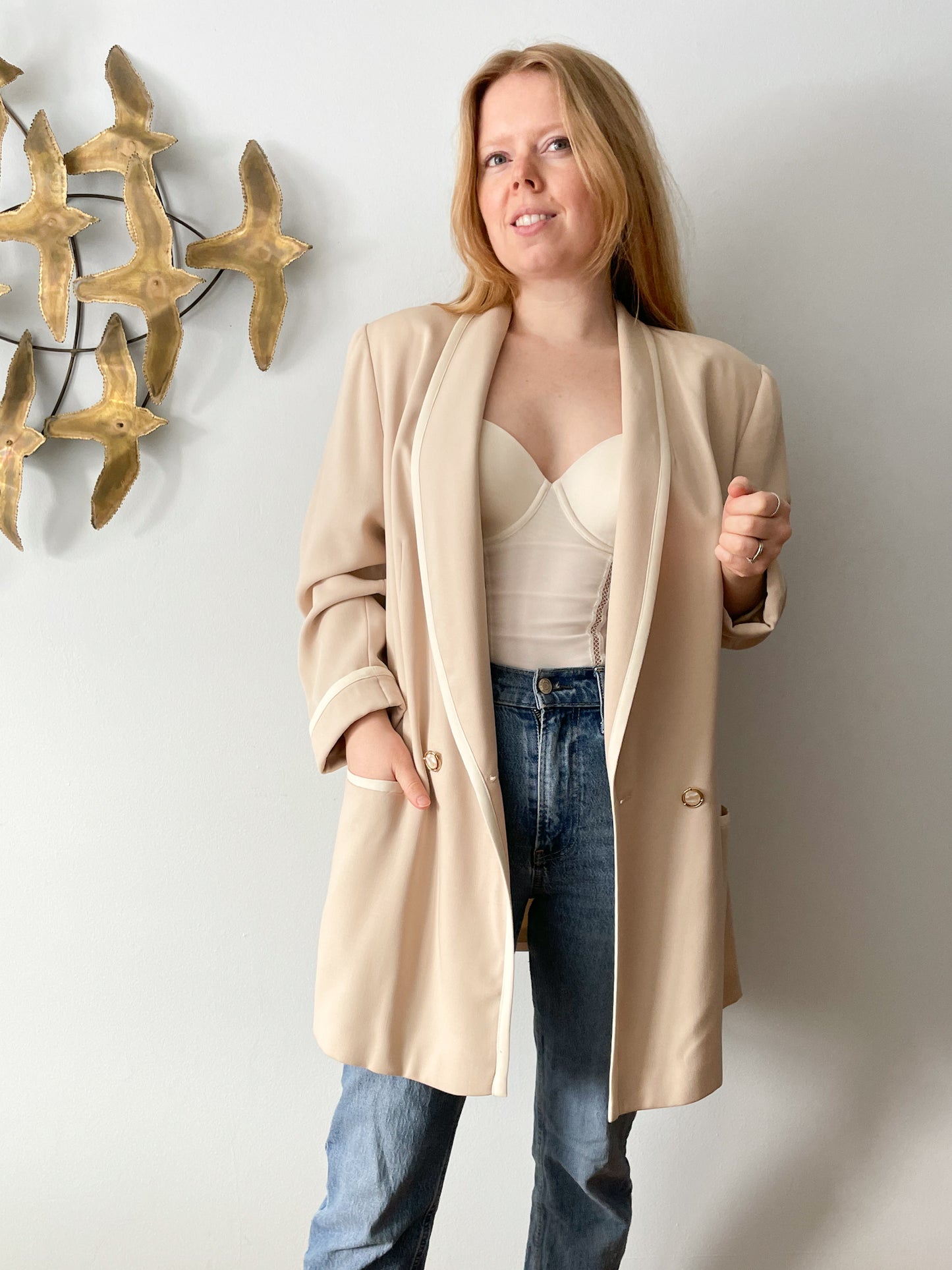 Vintage Peter Nygard 100% Wool Long Beige Blazer  - Size 16