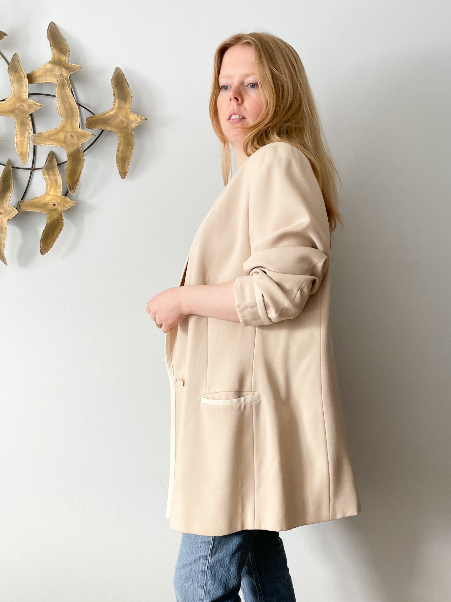 Vintage Peter Nygard 100% Wool Long Beige Blazer  - Size 16