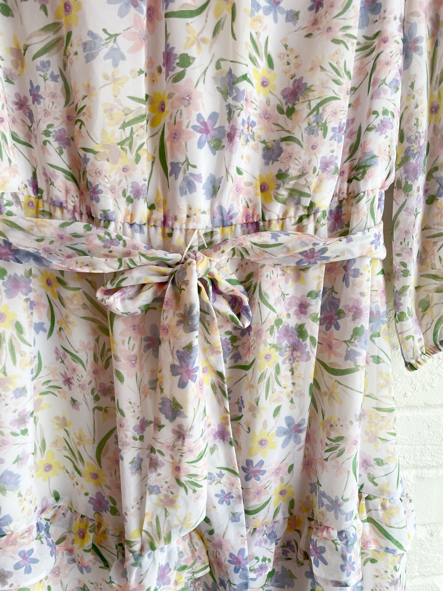 Calvin Klein Chiffon Pastel Floral Long Sleeve Tiered Dress NWT - Small