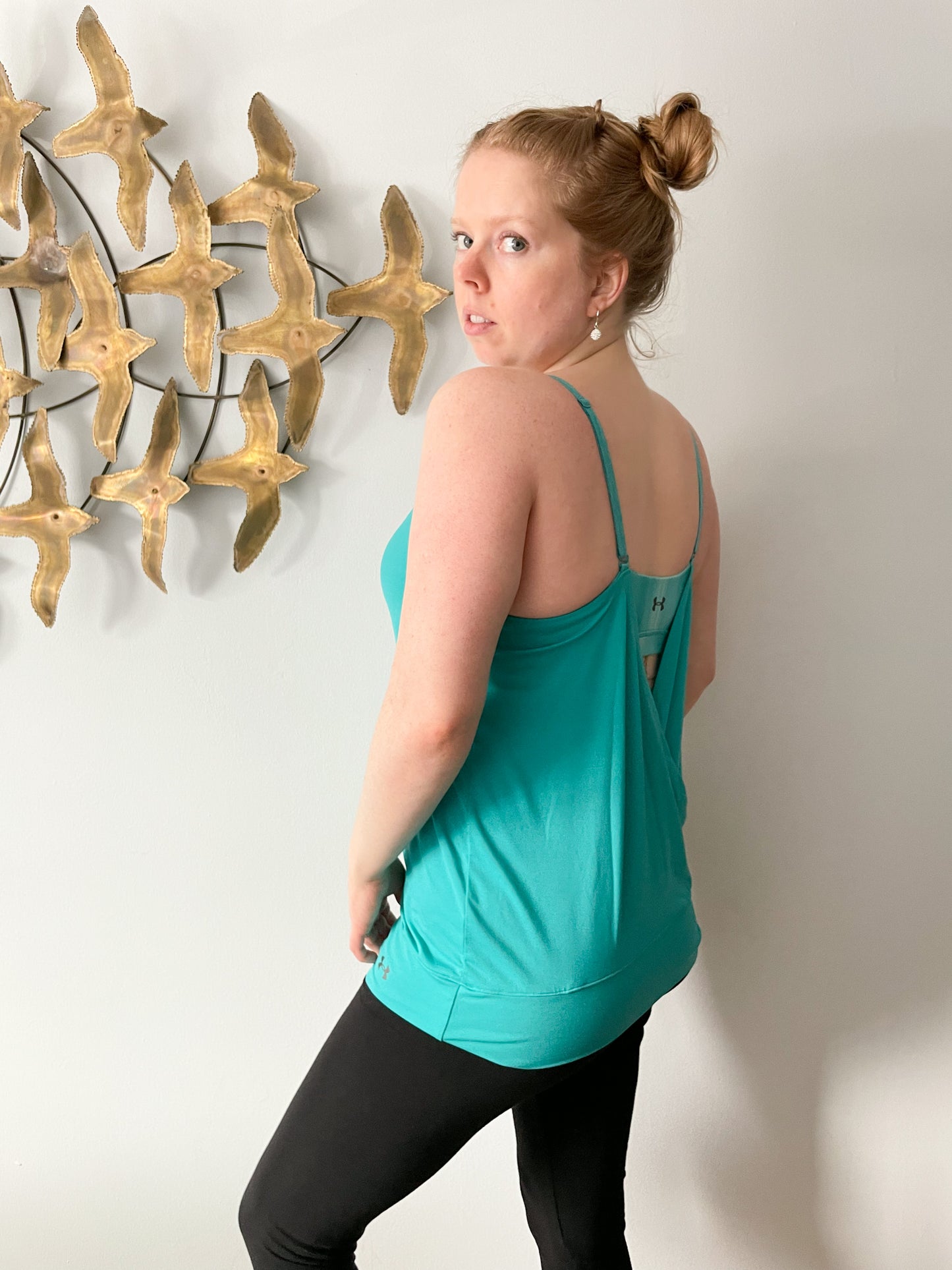 Under Armour Turquoise Back Cutout Workout Top Built In Sports Bra - Medium