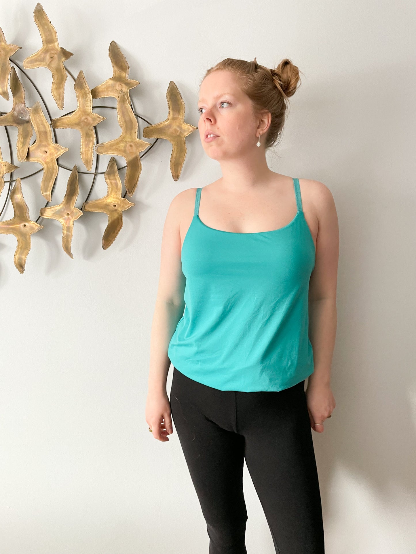 Under Armour Turquoise Back Cutout Workout Top Built In Sports Bra - Medium