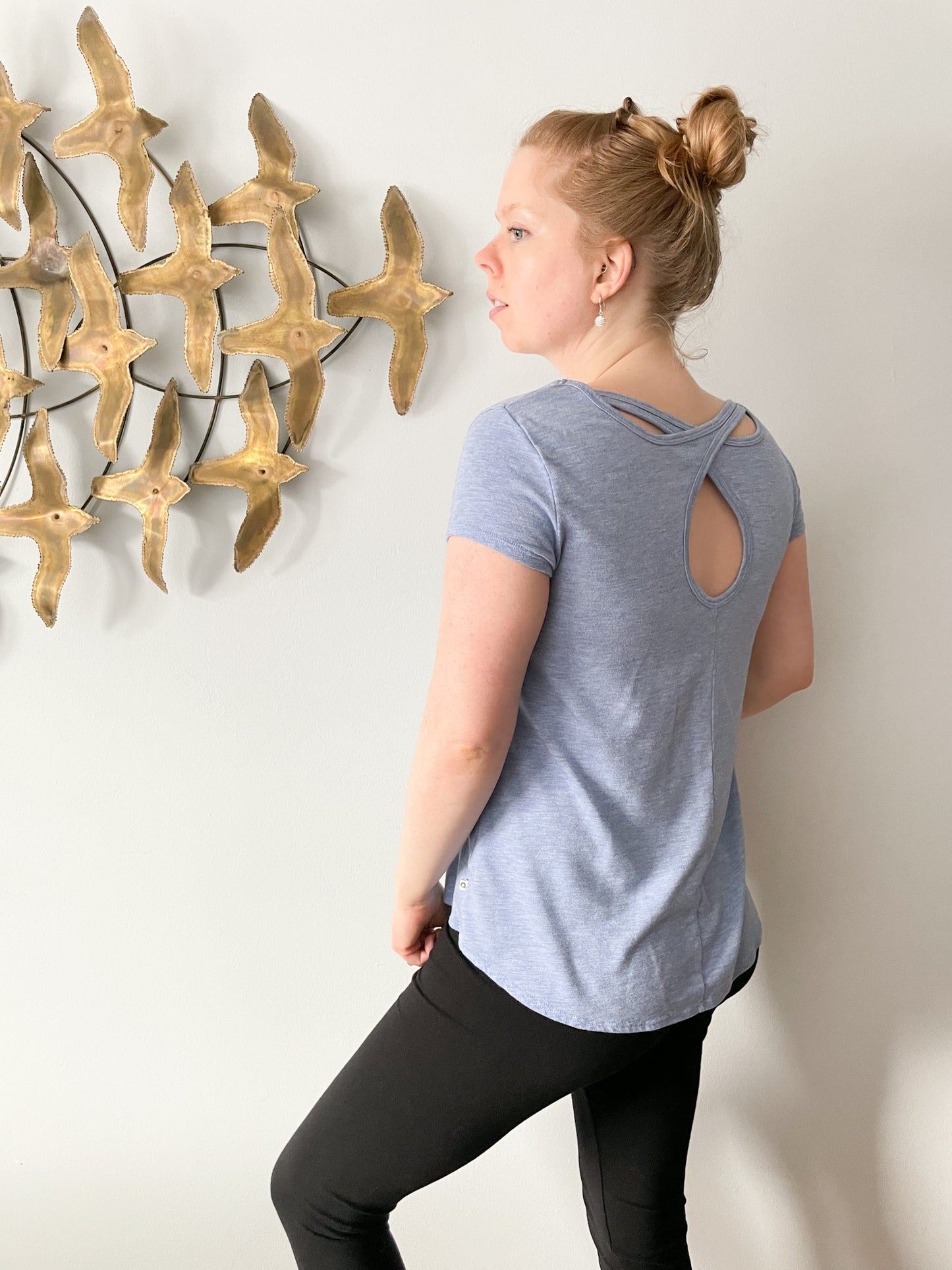 Hyba Light Blue Scoop Neck Back Cutout Workout Top - Small
