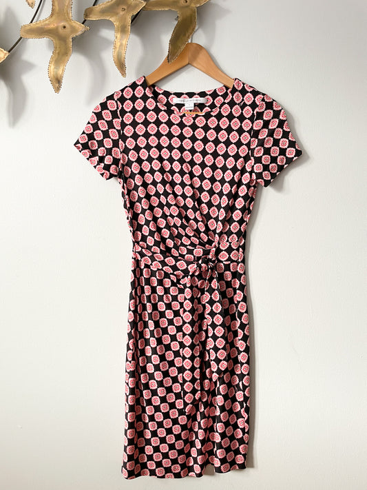 Diane Von Furstenberg Navy Red Print 100% Silk Dress - XS