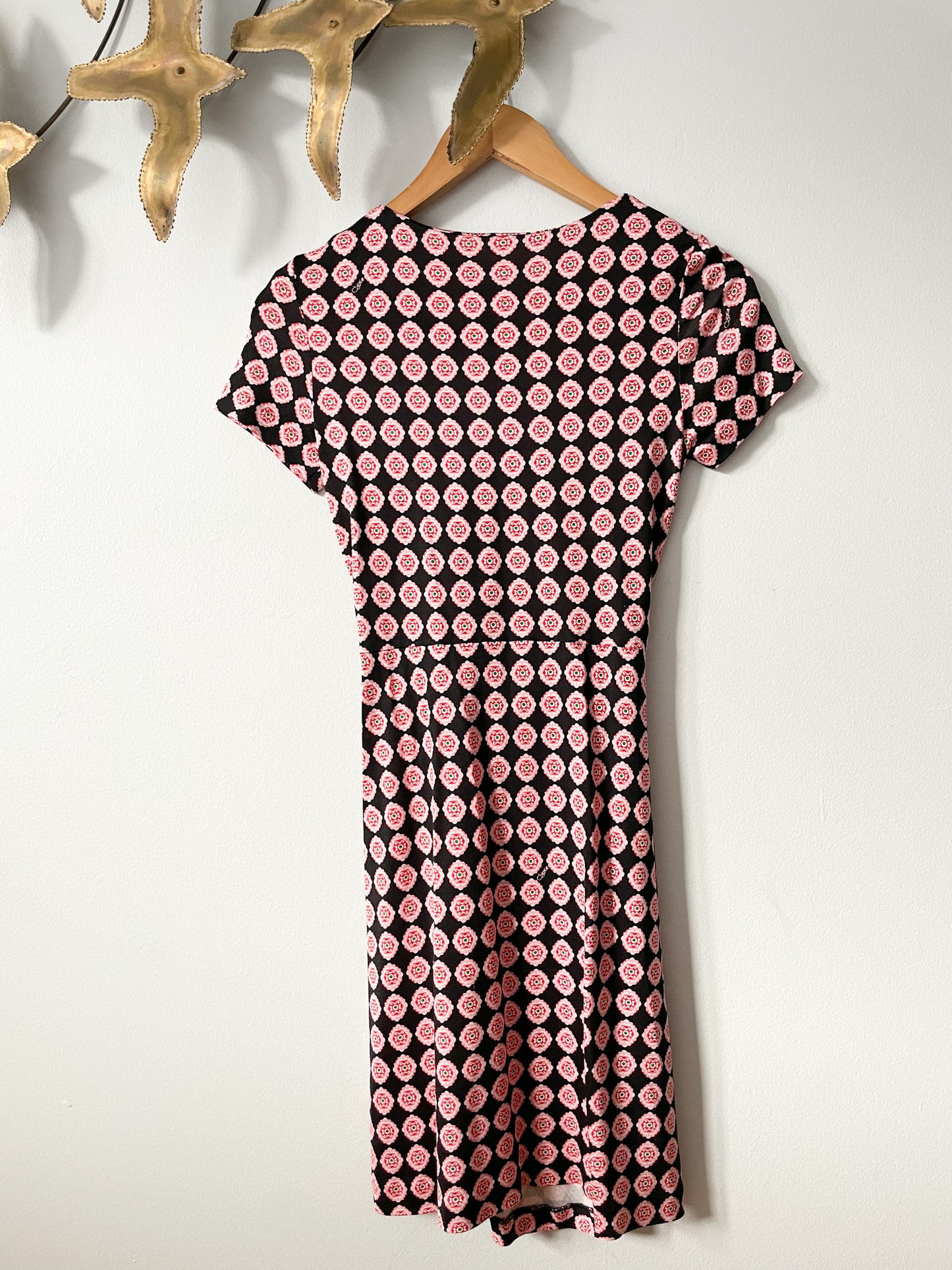 Diane Von Furstenberg Navy Red Print 100% Silk Dress - XS