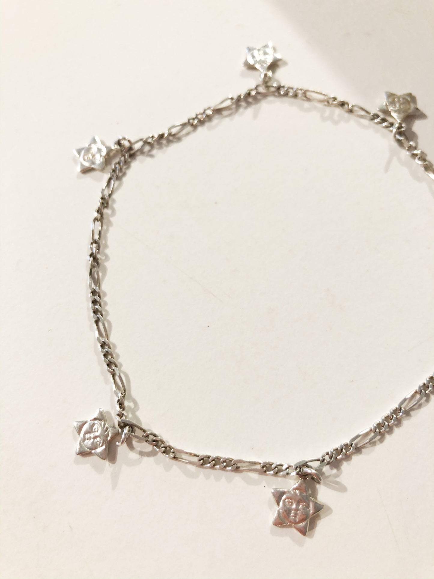 .925 Sterling Silver Star Charm Bracelet - Le Prix Fashion & Consulting