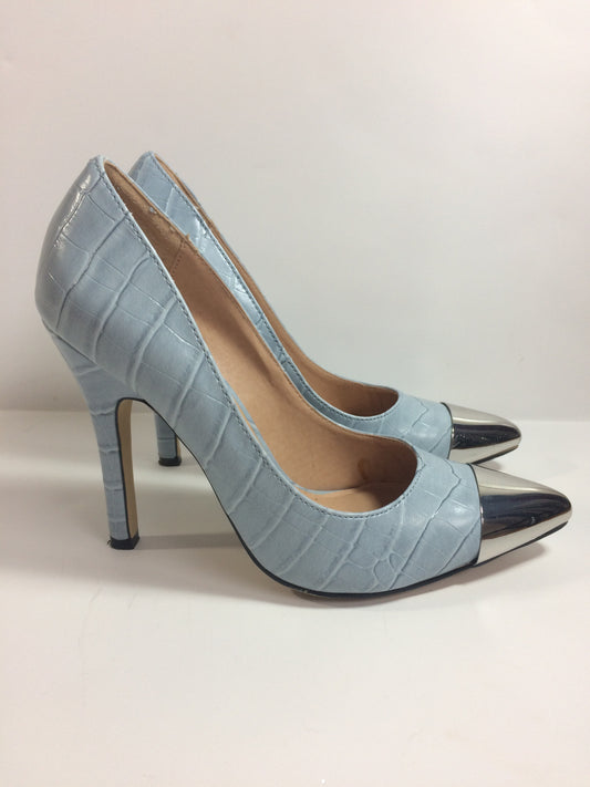Allie Baby Blue Croc Silver Capped Toe Heels - Le Prix Fashion & Consulting