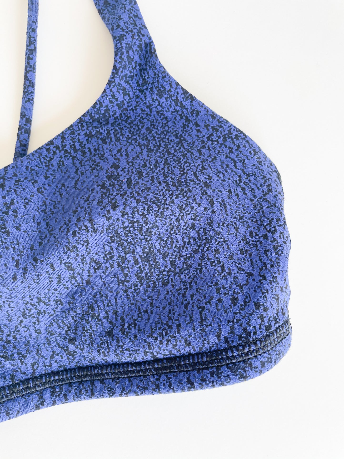 Lululemon Blue Graphic Crisscross Back Workout Sports Bra Medium Support - Size 2 / XS