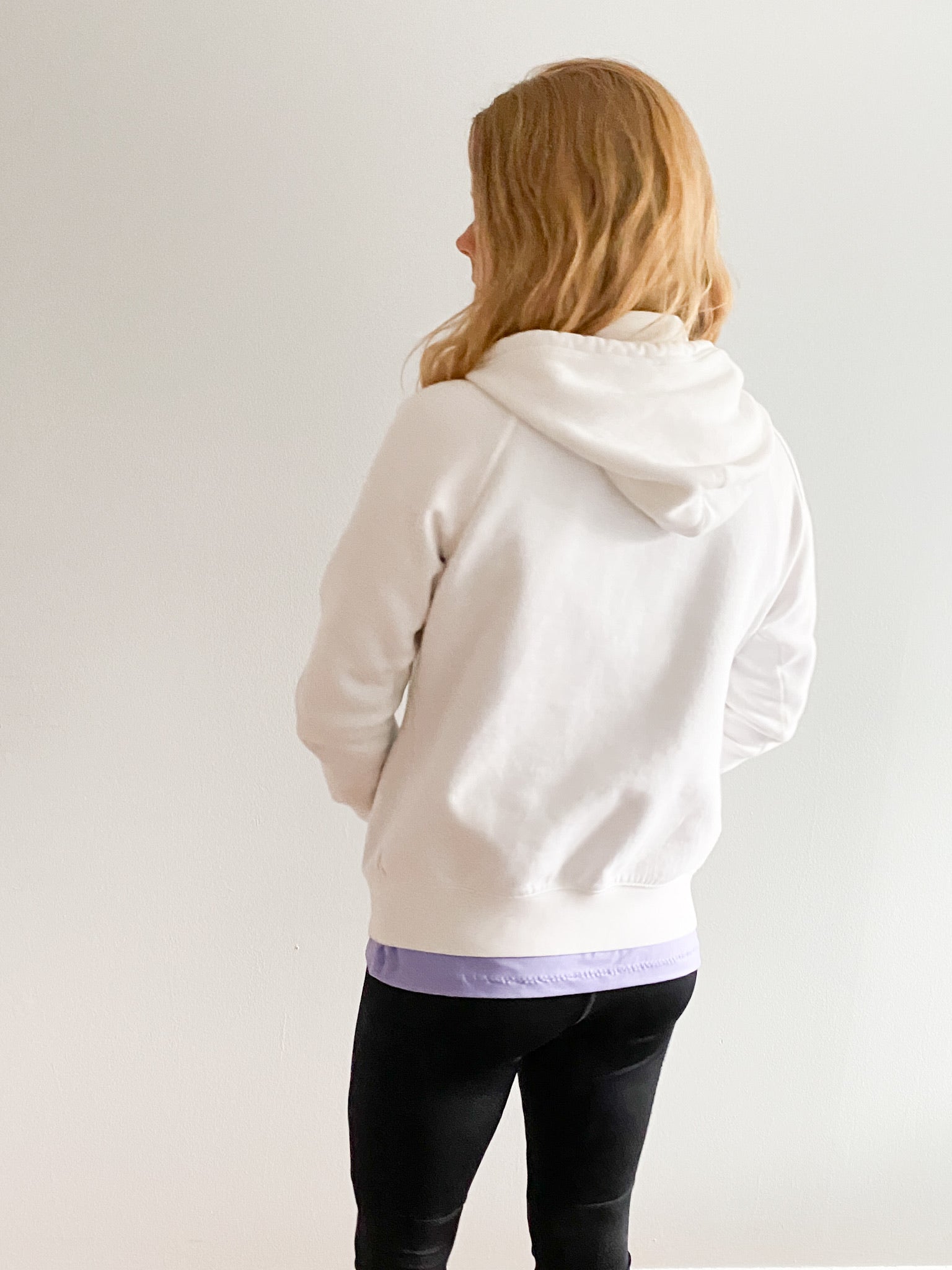 Nike White Cotton Blend Zip Up Hoodie Sweater - Le Prix Fashion & Consulting